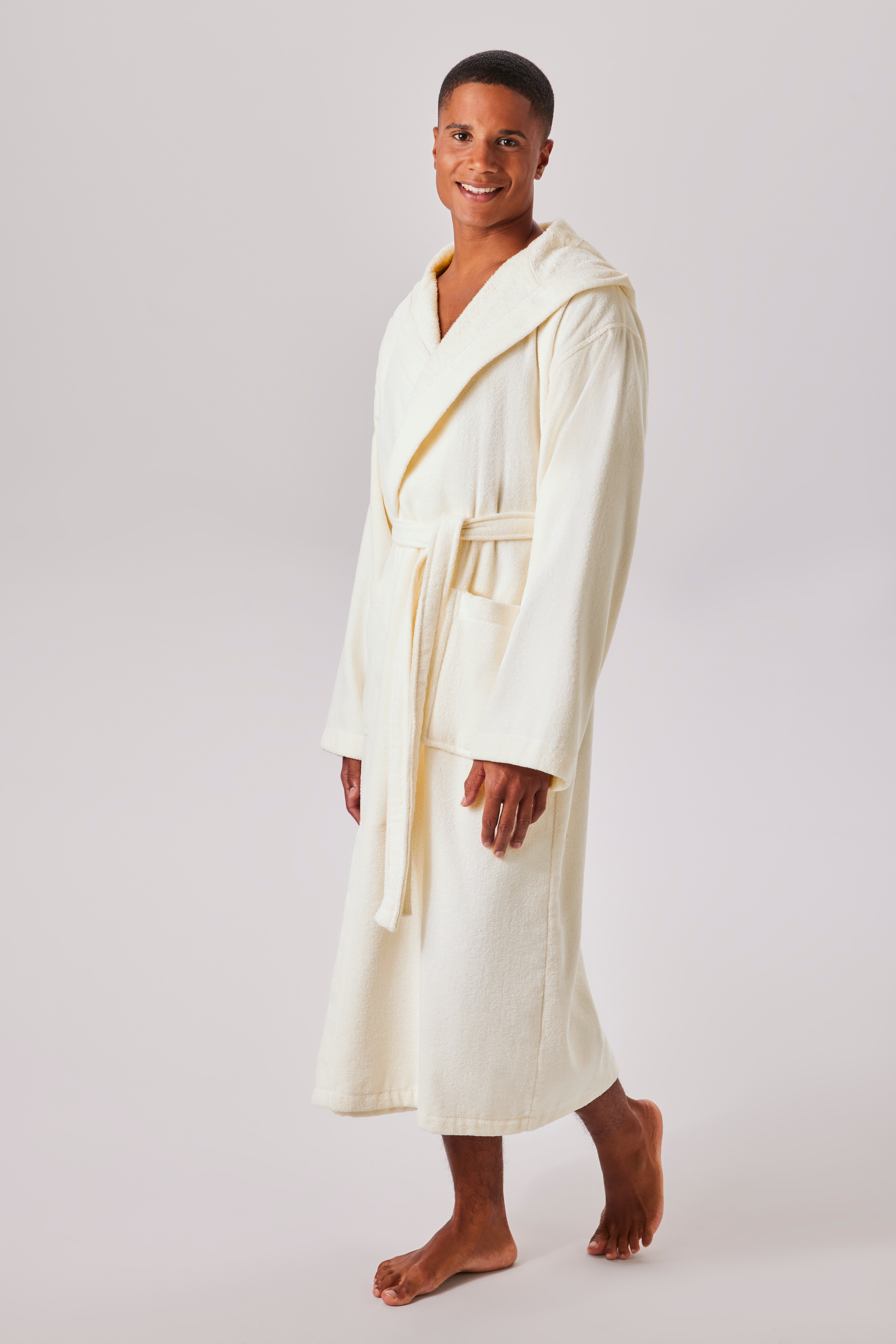 GOODproduct Unisex-Bademantel »Regona, Hotelbademantel, Morgenmantel, Standardlänge & Überlänge« 1 Stk. Damen & Herren, mit Taschen, flauschig, weich, Velours, Sauna & Spa