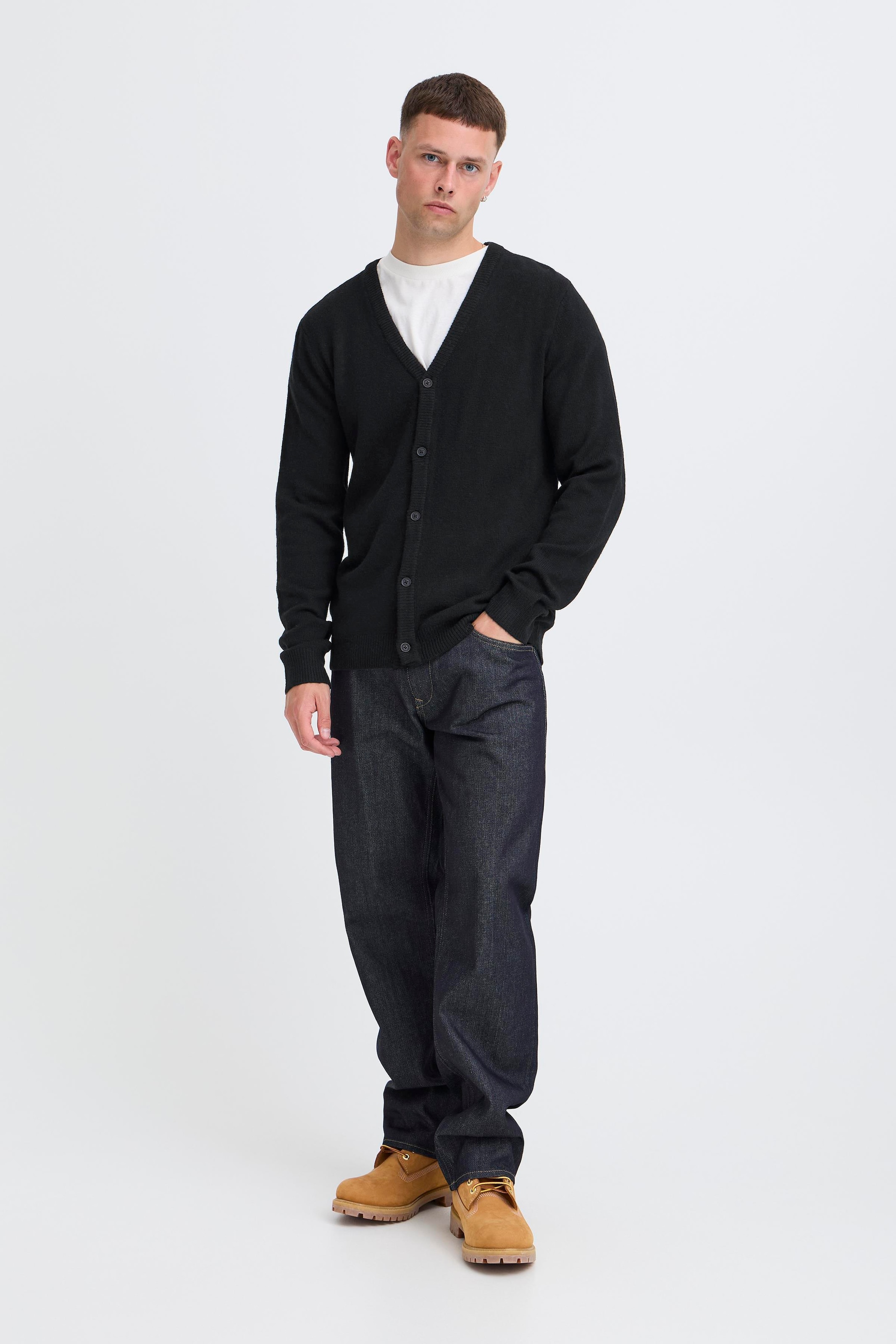 Blend Strickjacke »BHBRANKO CARDIGAN KNIT« mit Knopfleiste, aus Wollmischung, Regular Fit, hüftbedeckende Länge