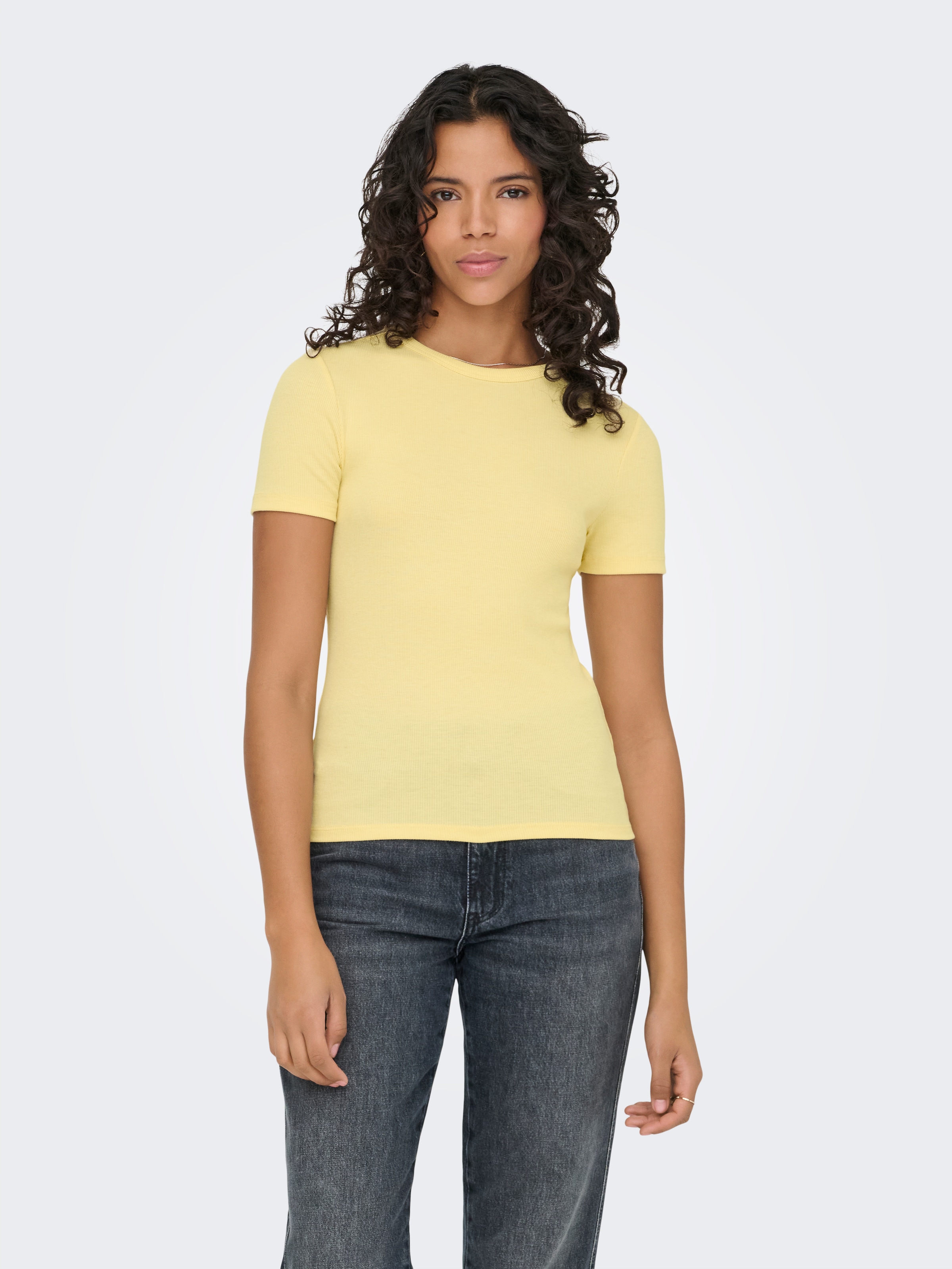 ONLY Kurzarmshirt »ONLJUNE S/S TEE JRS NOOS« Materialmix mit Stretch, figurbetonte Form