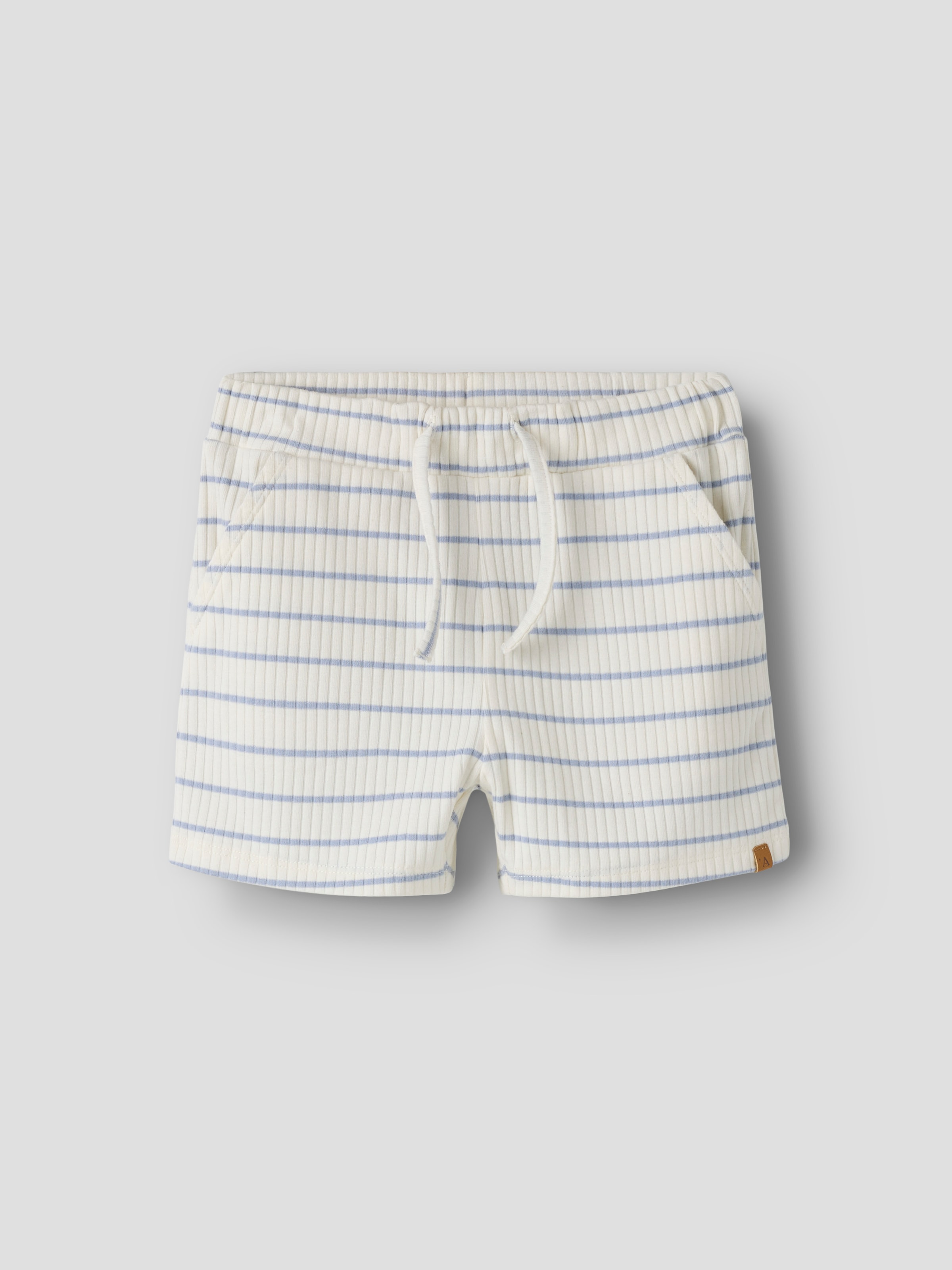 Lil' Atelier Short »NMMKAIL SHORTS LIL«  mélange coton, coupe régulière