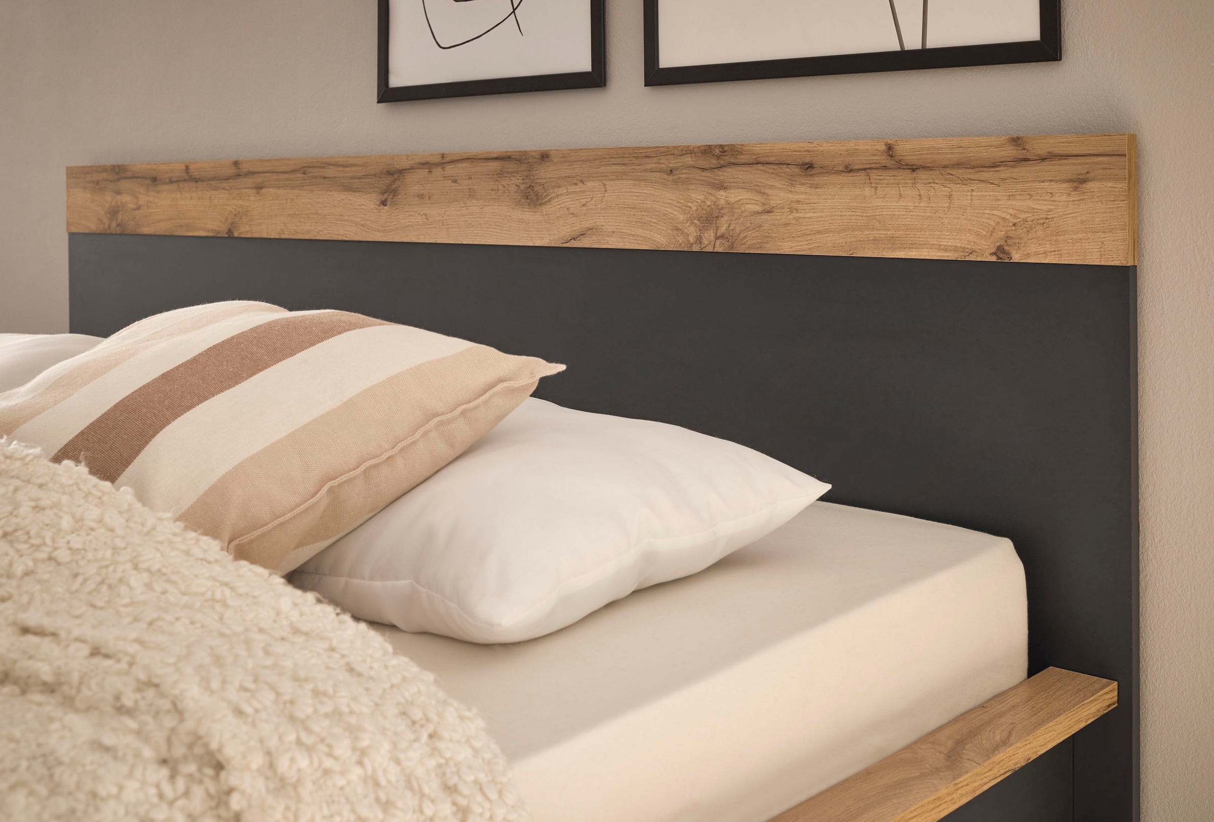 GOODproduct Ensemble de chambre à coucher »Westminster« Bett Liegefläche 180/200cm und 2 Nachtkommoden