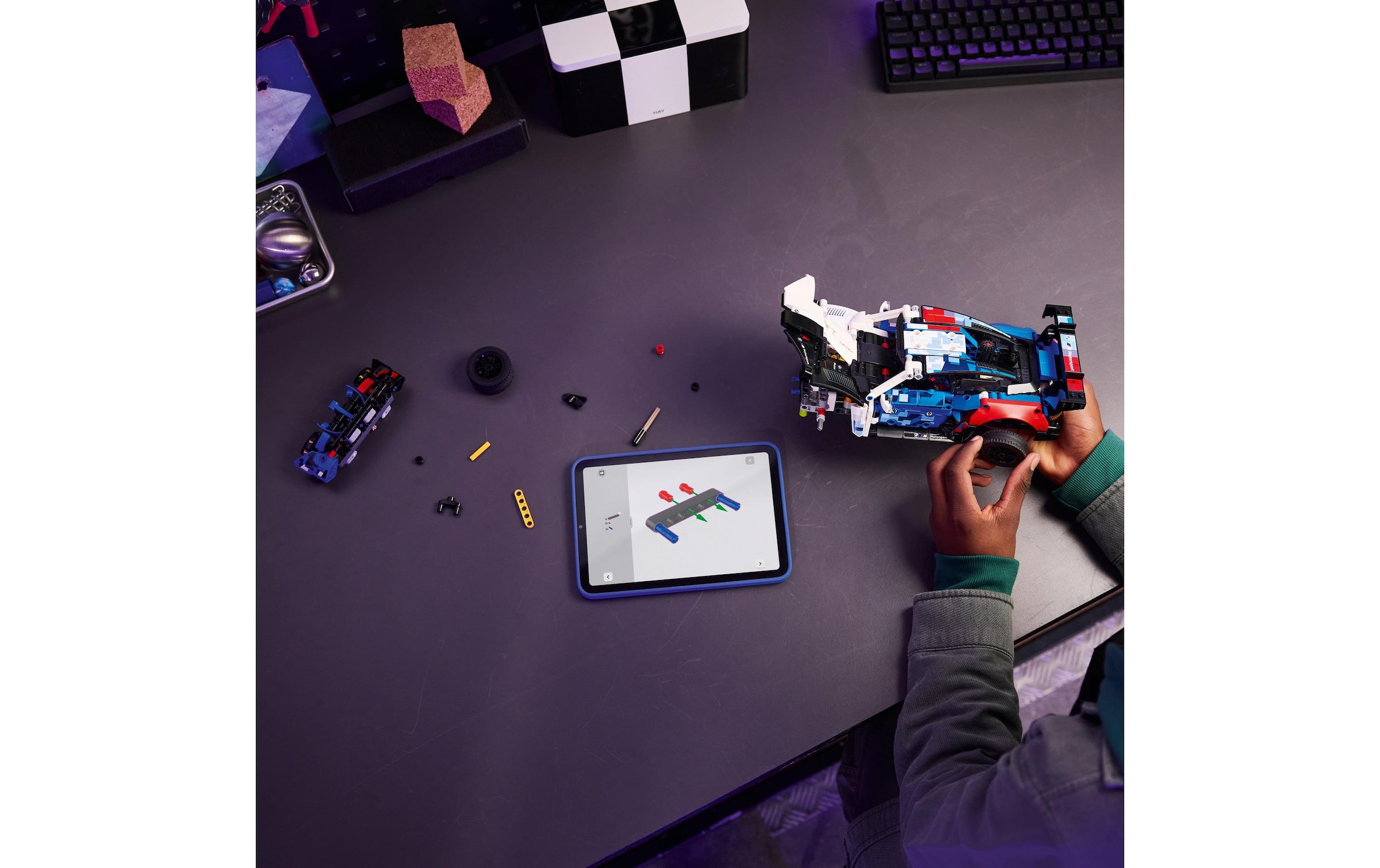 LEGO® Konstruktionsspielsteine »BMW M4 GT3 EVO Rennwagen (42226), LEGO Technic«