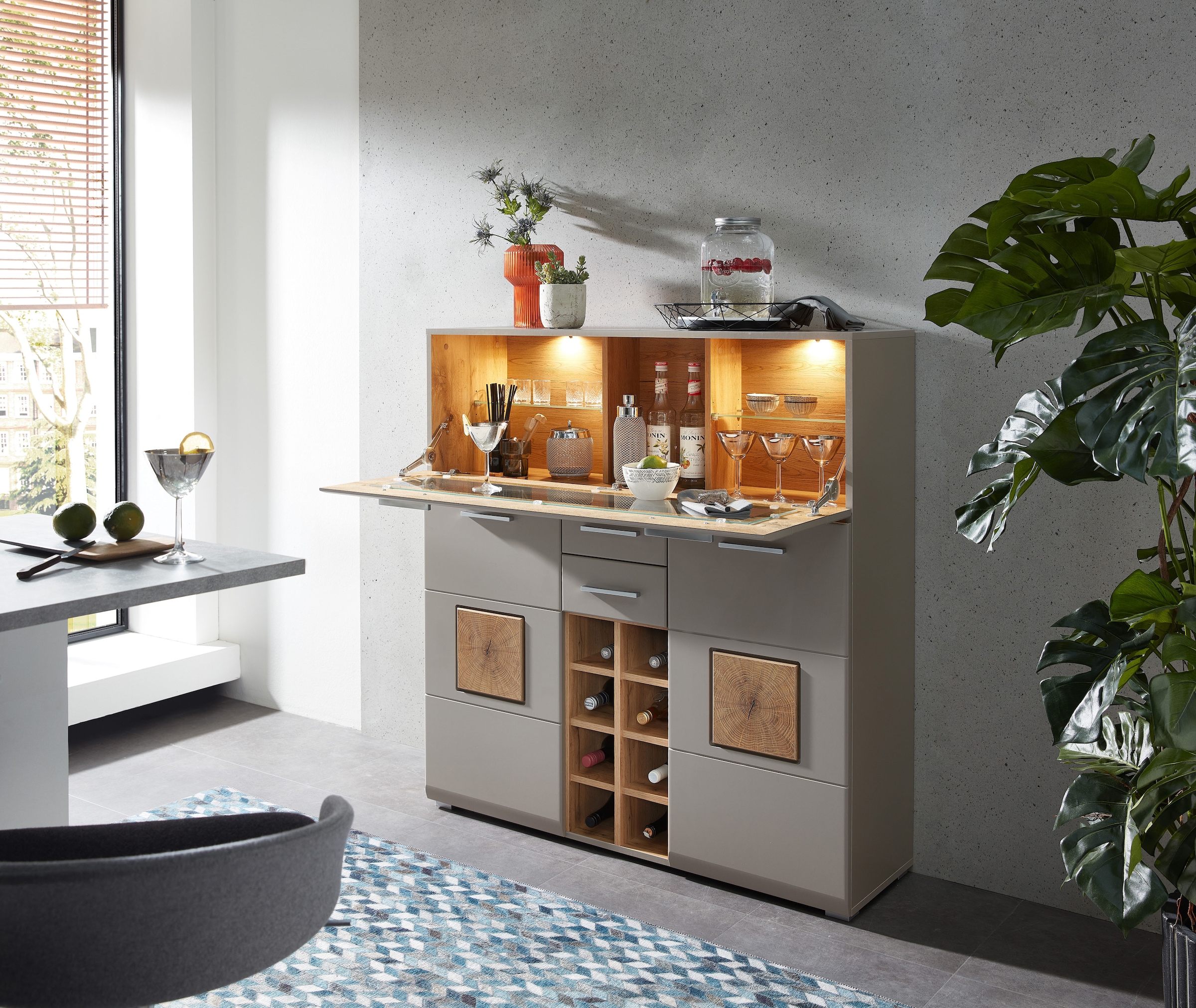 Innostyle Barschrank »FUN PLUS II« 2 Holztüren, 19 Fächer, 1 Klappe,  Softclose, ABS Kantenschutz