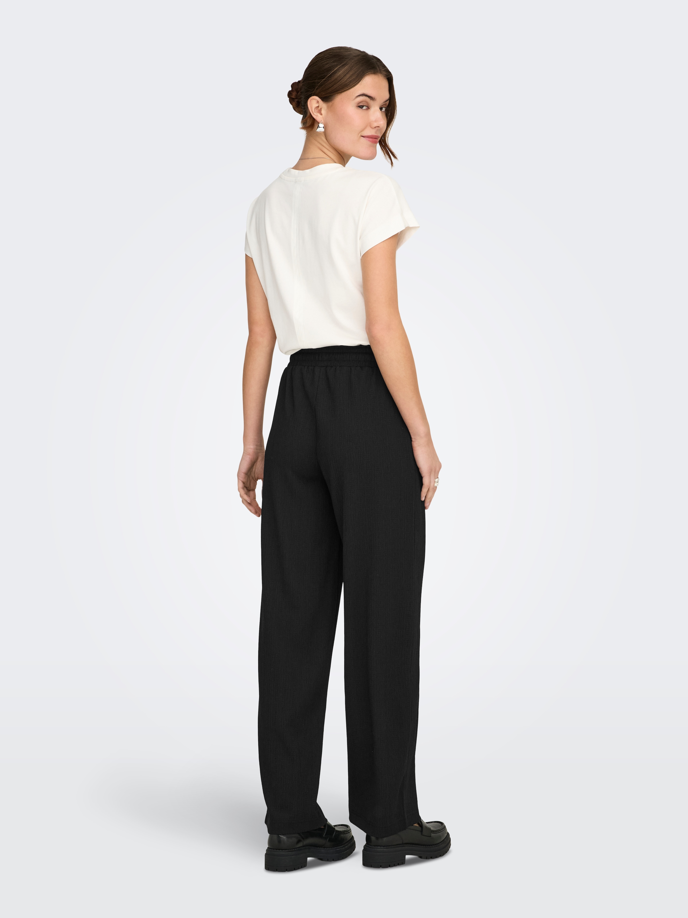 ONLY Pantalon à enfiler »ONLALTA MW STRING WIDE PANT PNT ZLO«  Materialmix, weite Beinform