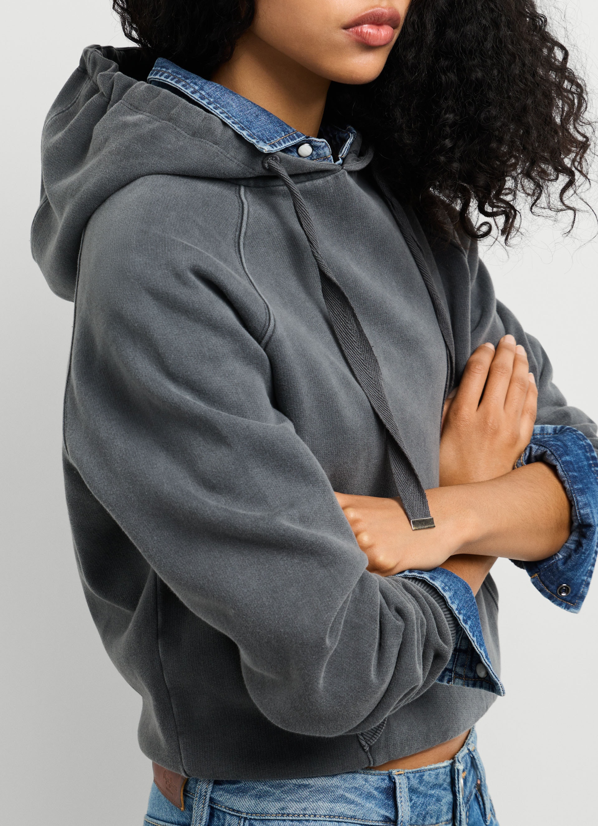 Pepe Jeans Hoodie »BEGO«, Qualité sweat avec aspect lavé
