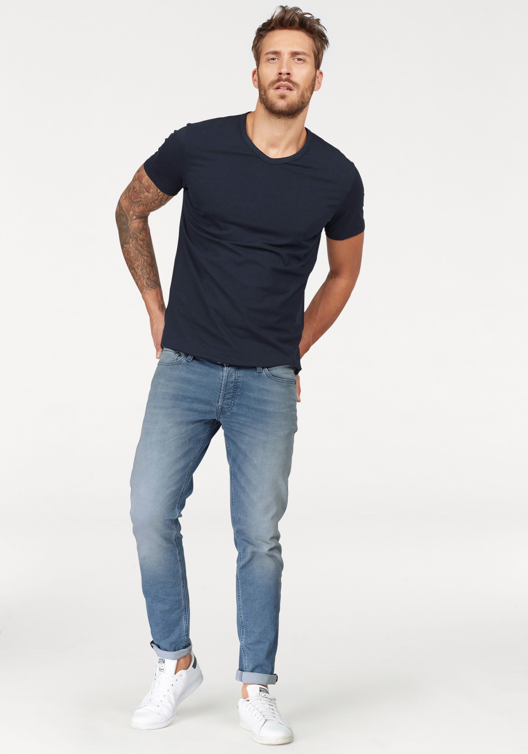 Jack & Jones T-Shirt »SLIM- FIT BASIC TEE V-NECK« mit V-Ausschnitt