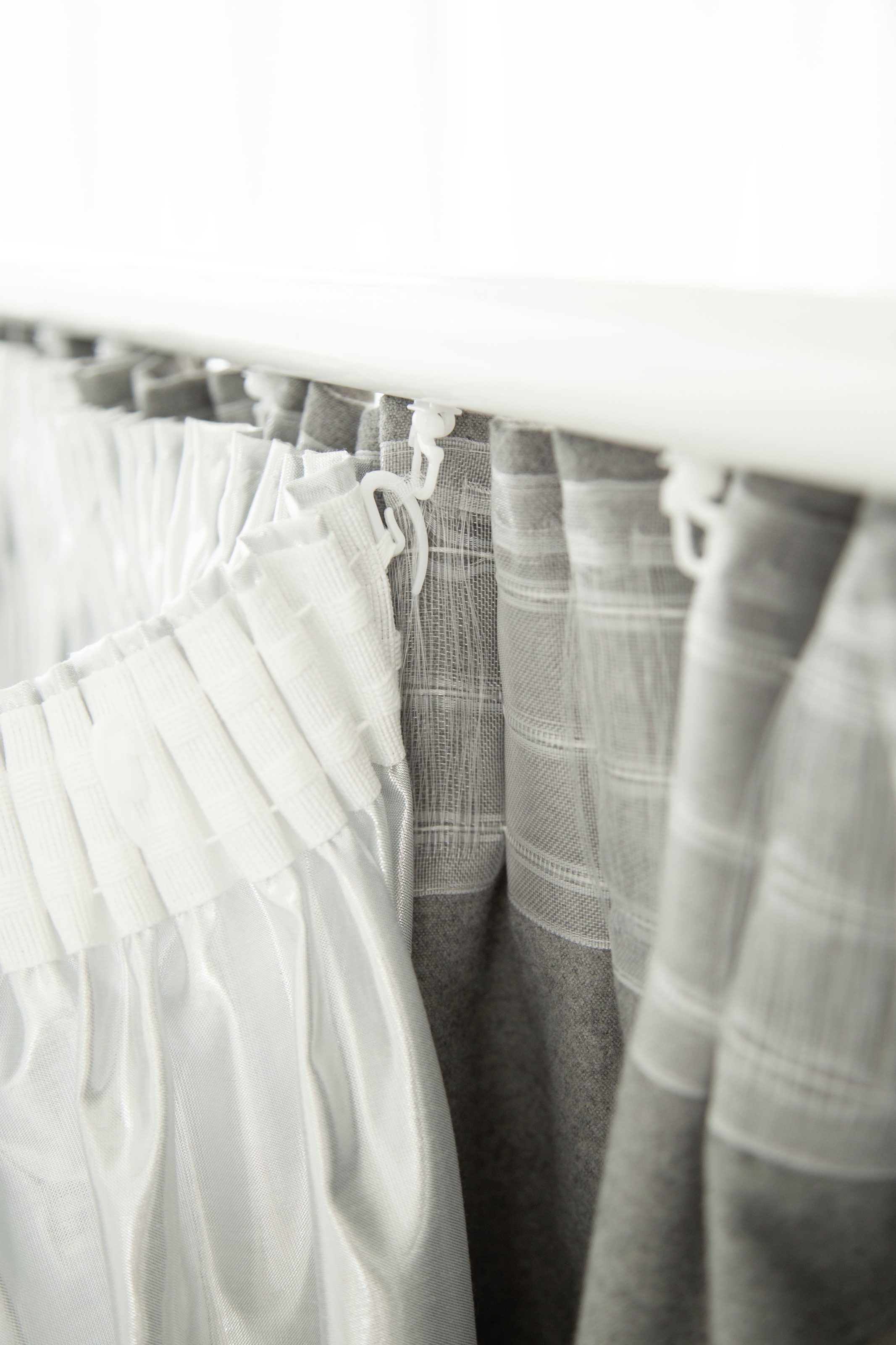 HOMING Vorhang »Reflexa« verdeckte Schlaufen 1 Stk. tlg. Vorhang Reflexa