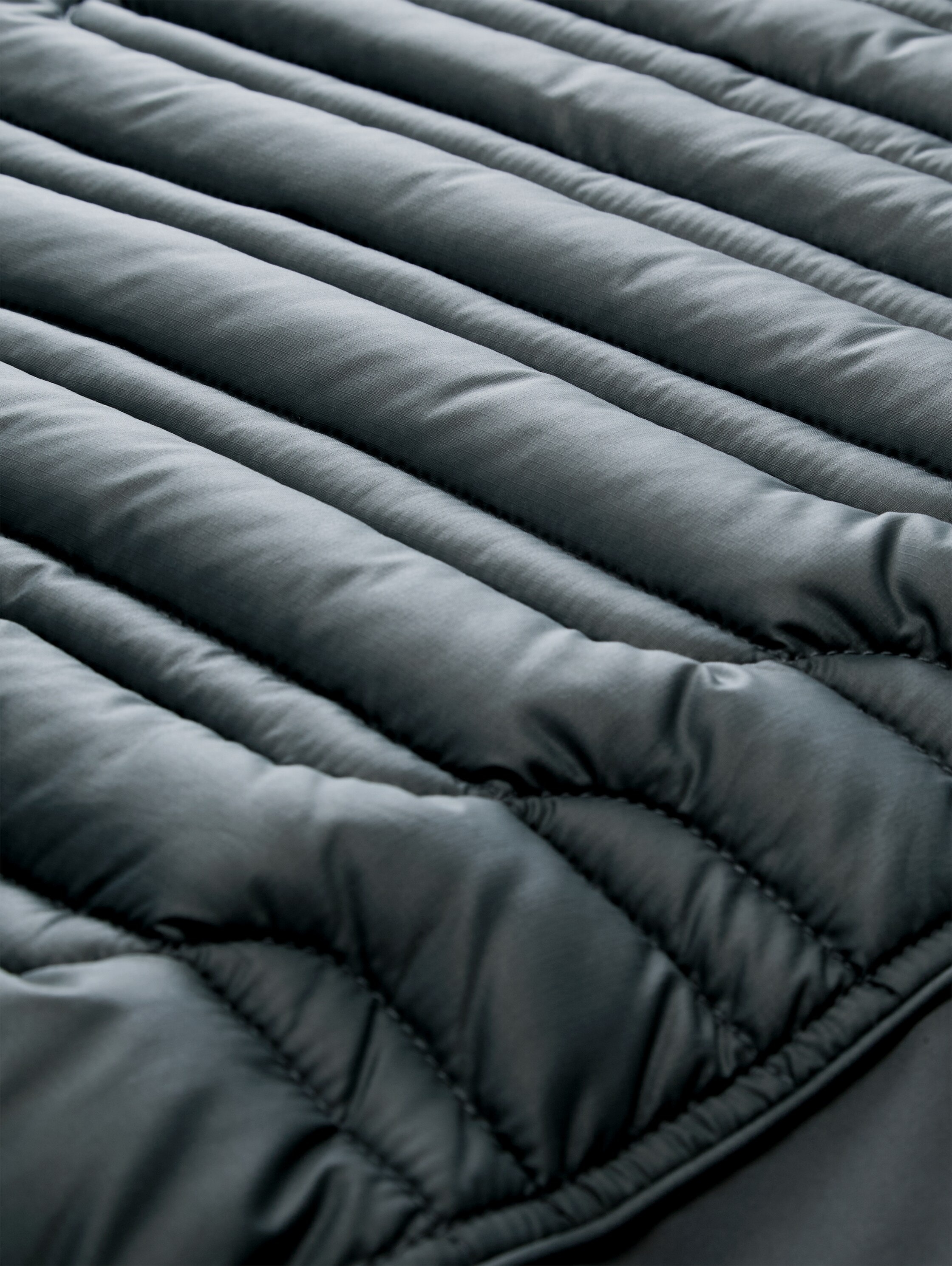 TOM TAILOR Gilet matelassé avec col montant et fermeture éclair