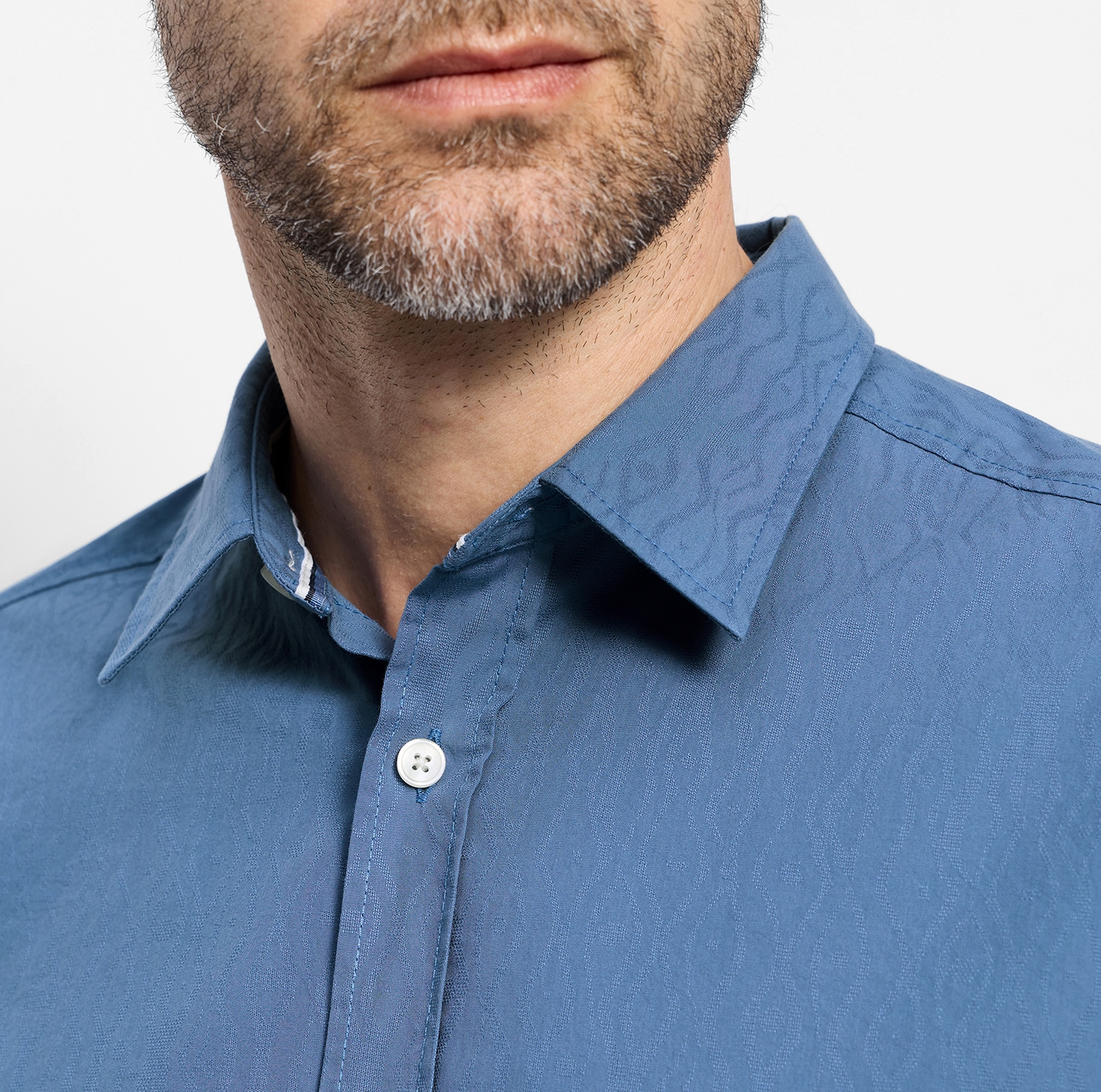 OLYMP Chemise à manches courtes »Casual« Chemise de loisirs, coupe régulière, col Kent