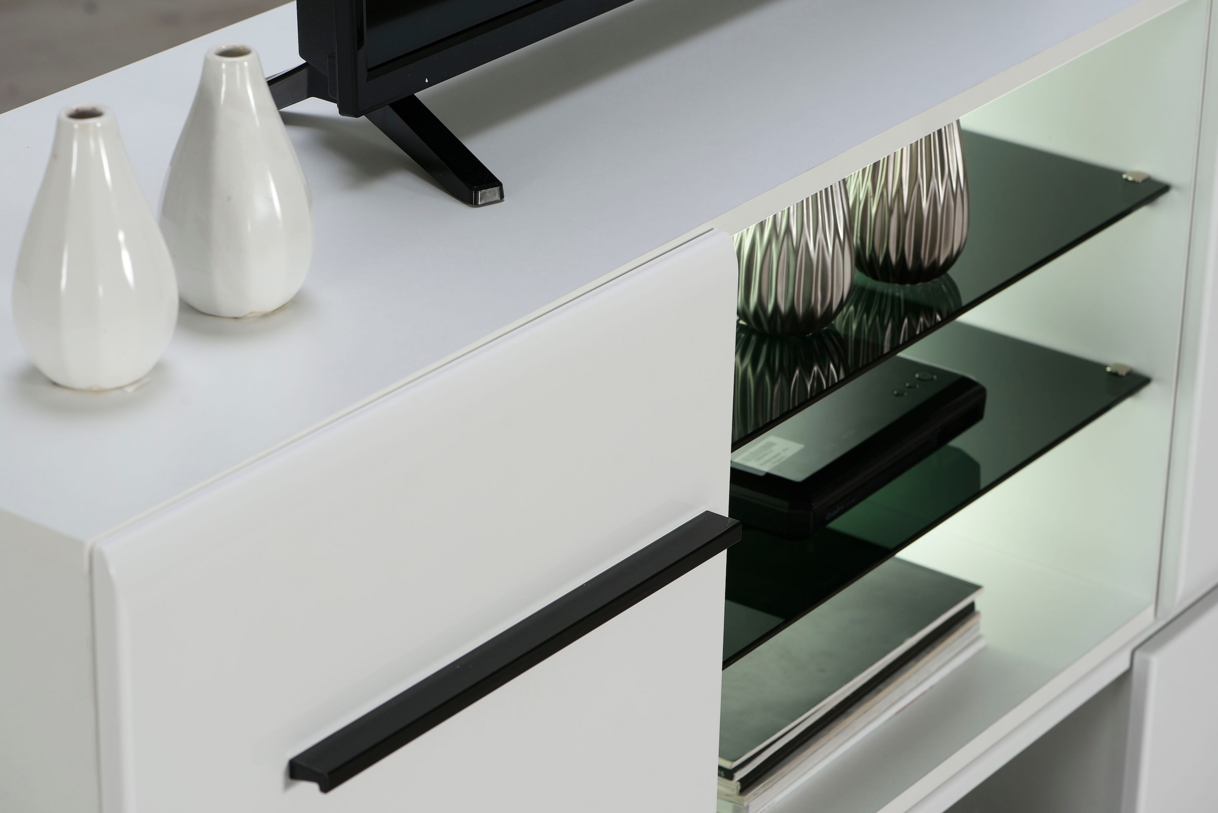 INOSIGN Table basse »Trentino« Kommode, Breite 150 cm, Hochglanzfronten