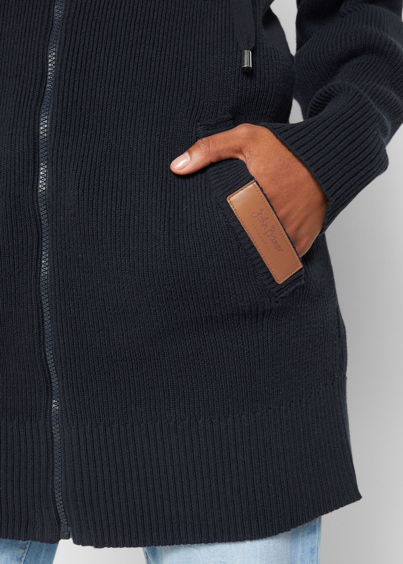 bonprix Manteau en tricot aus Baumwollmischung, Oversize Passform, mit Kapuze, unifarben