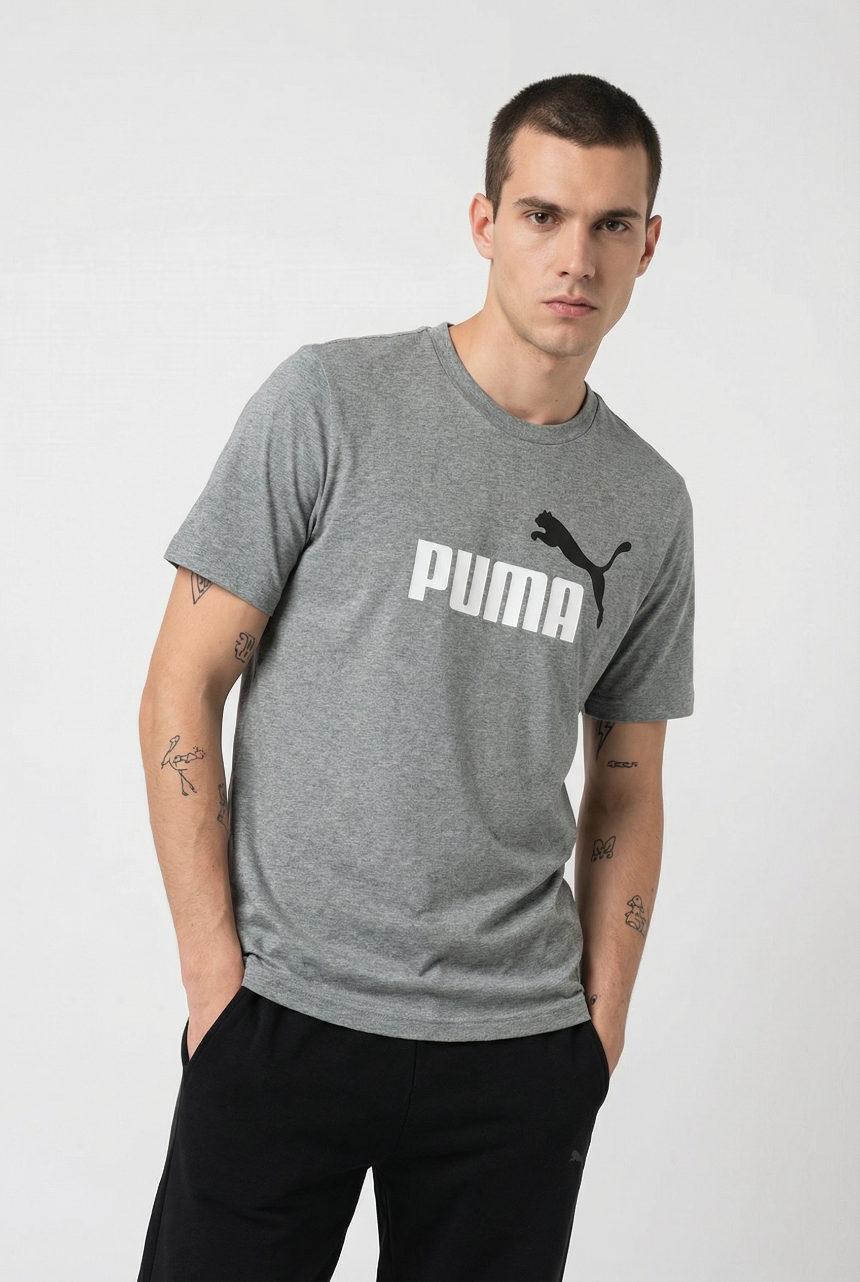 PUMA T-Shirt »GRAPHICS 2 COLOR NO. 1 LOGO TEE« Regular Fit, Kurzarm, Rundhalsausschnitt