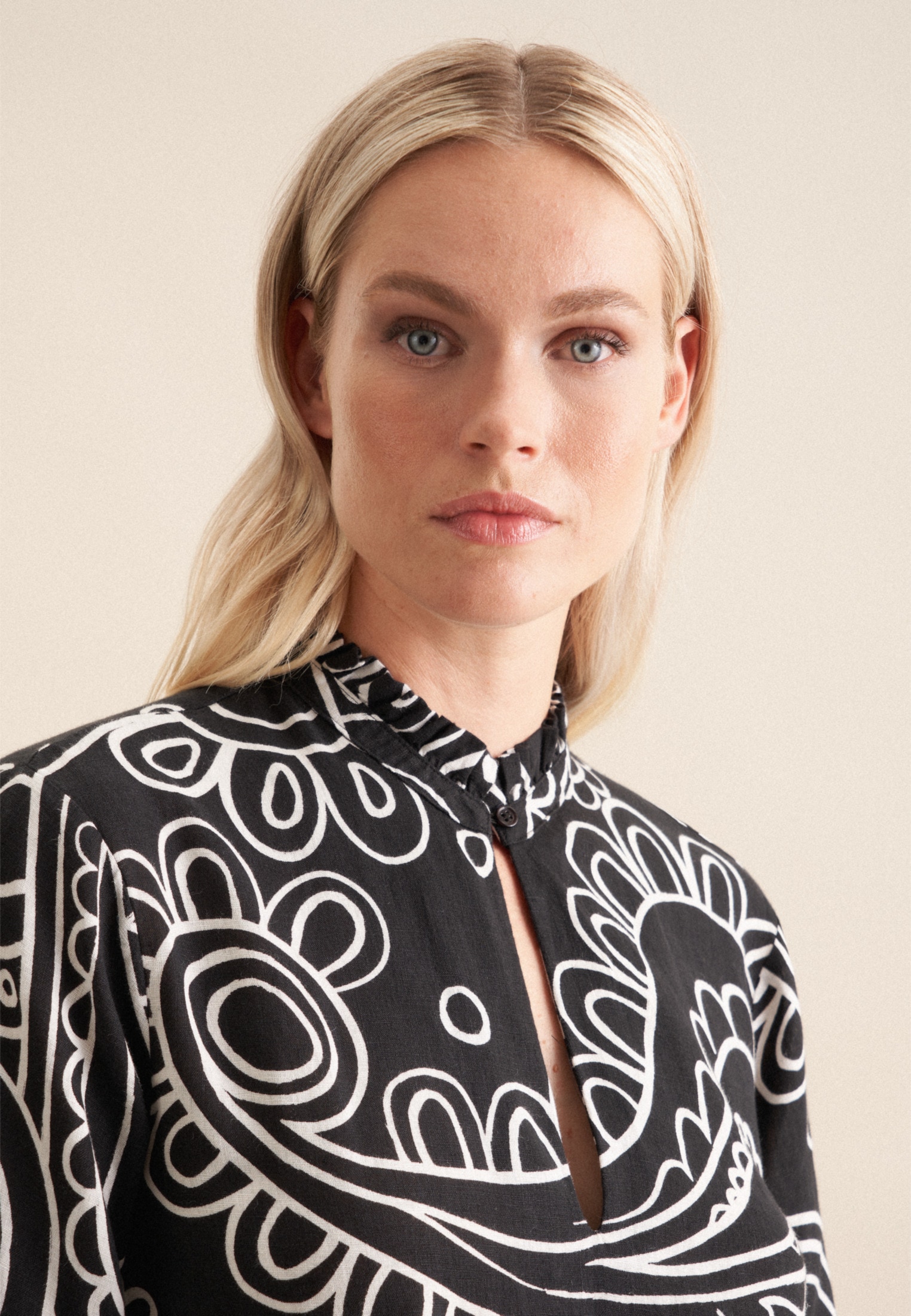 seidensticker Sommerkleid »Schwarze Rose« 1/1 Rundhals Paisley