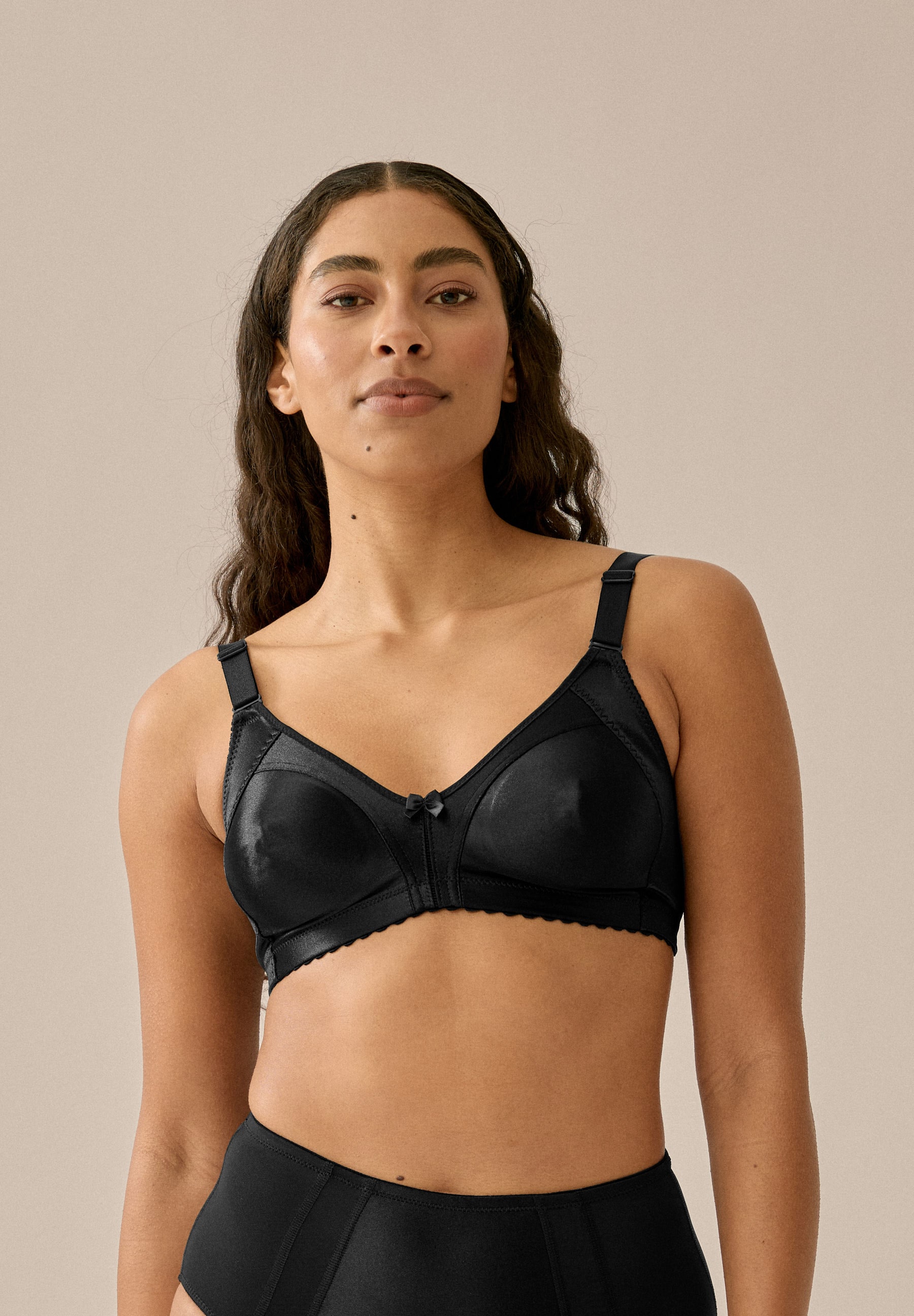 Naturana Soutien-gorge minimisant »Minimizer« 2er Pack,  Shaping-Effekt, breite Träger, feminin, bequem, ohne Bügel