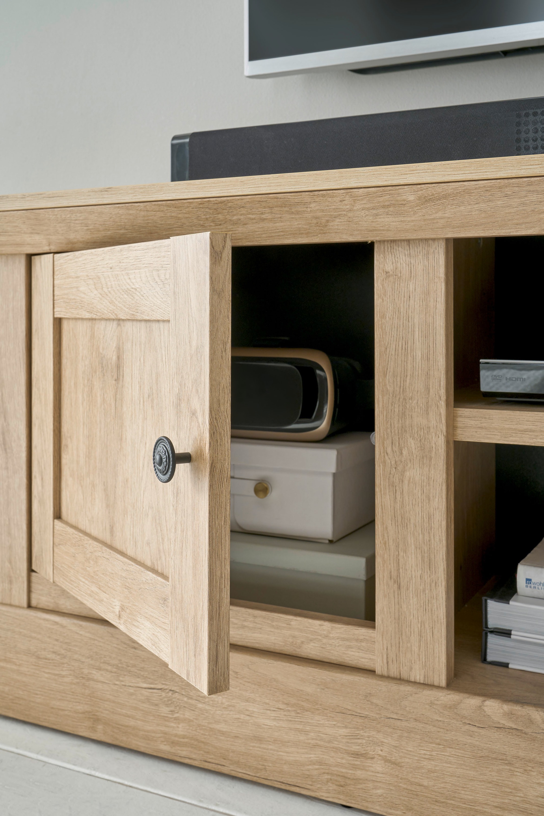 Home affaire Meuble mural »Cornwall, Anbauwand im Landhausstil, Wohnzimmer-Set, Eiche Dekor« Set, 2 cuis tlg.