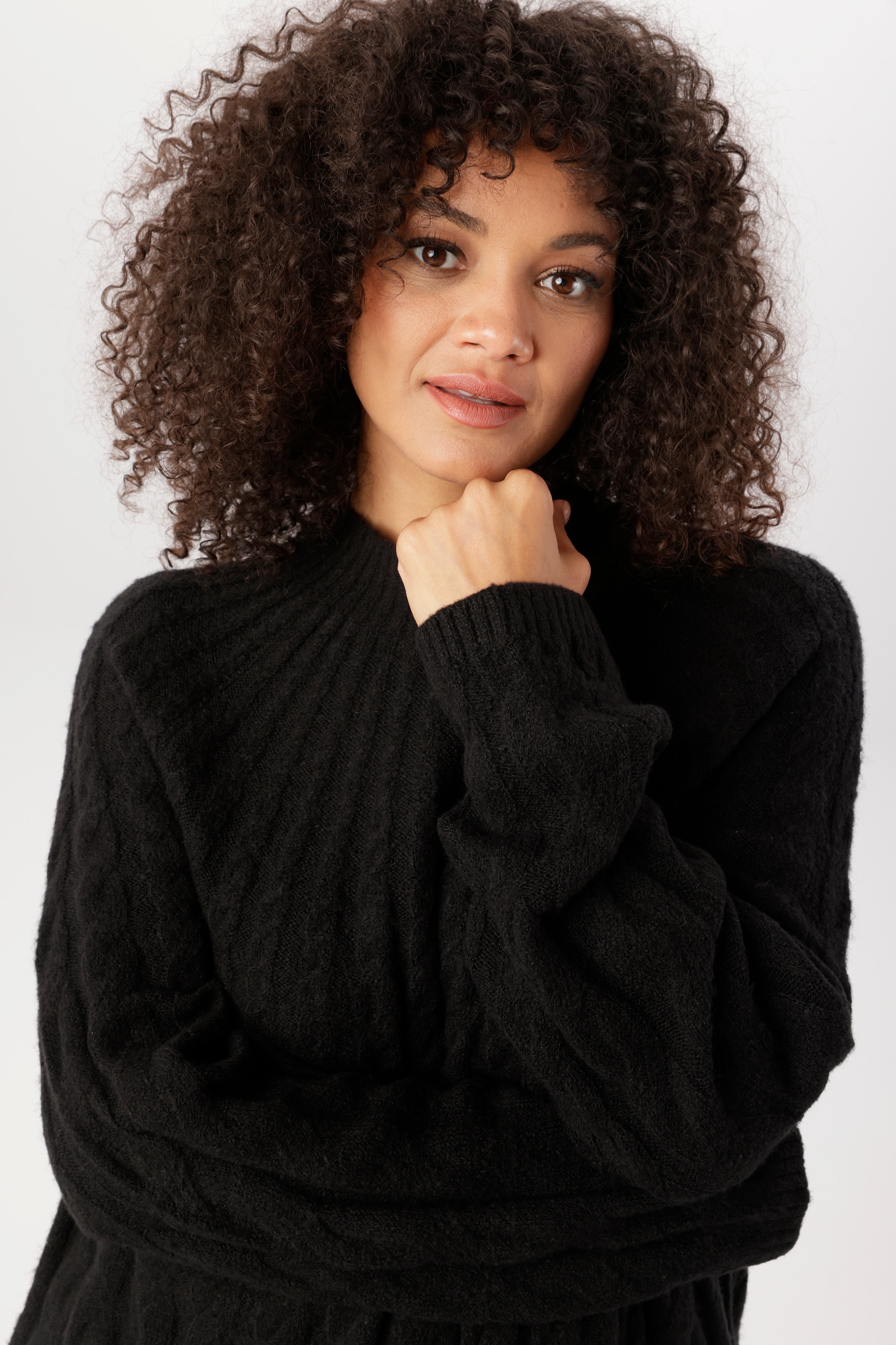 Aniston PLUS Pull en tricot avec motif torsadé noble - NOUVELLE COLLECTION