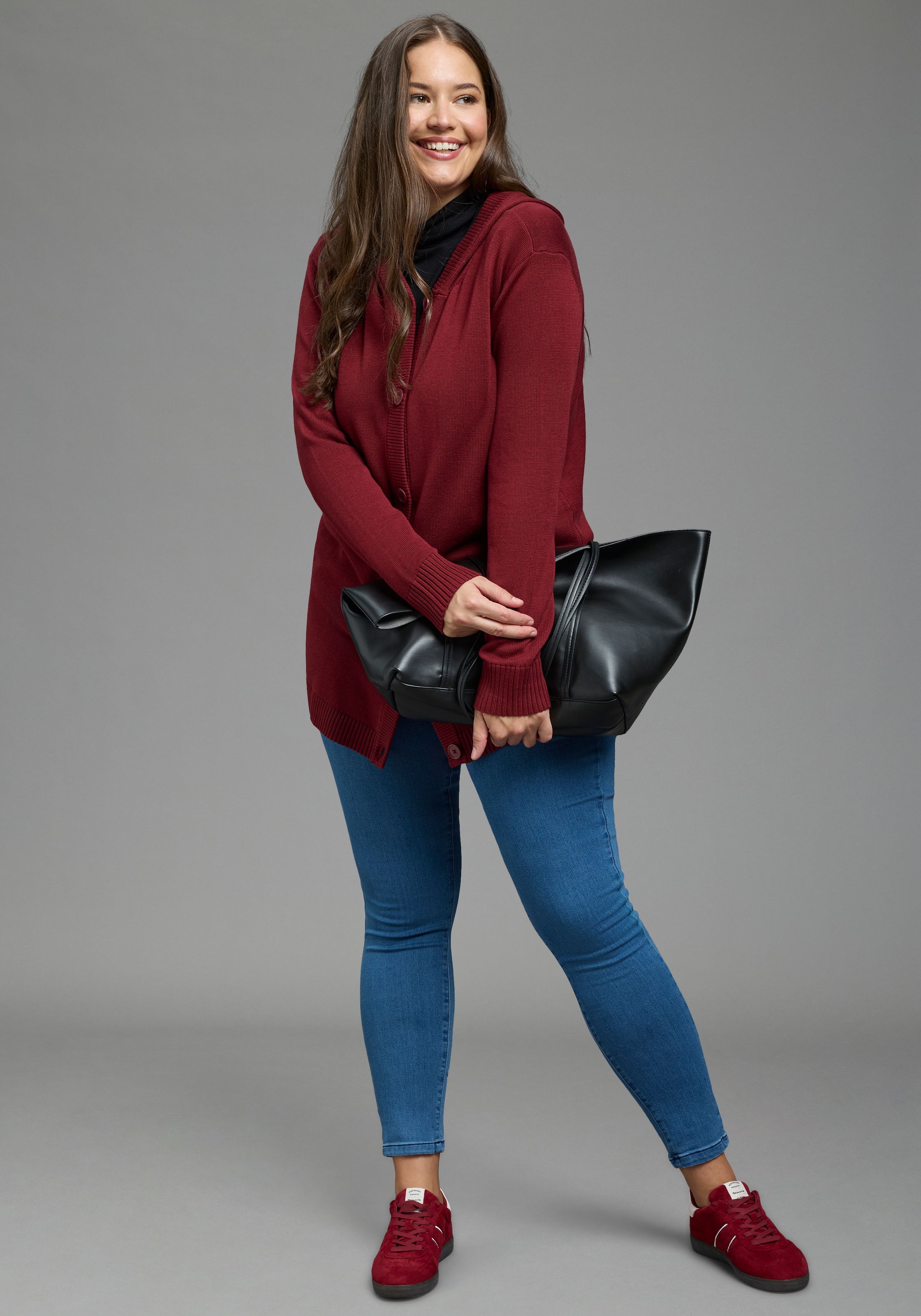 Laura Scott CURVE Kapuzenstrickjacke »Grosse Grössen« mit langem Schnitt, figurumspielende Passform, Langarm
