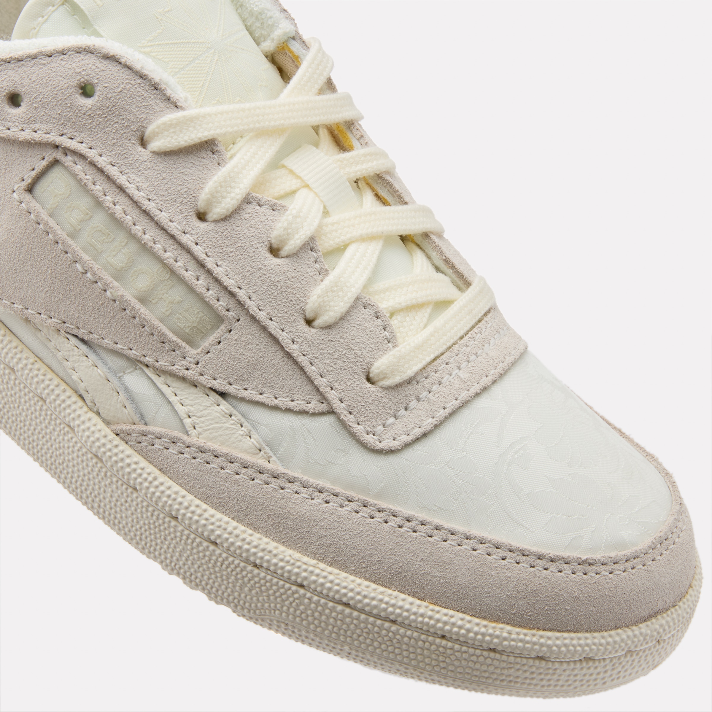 Reebok Classic Chaussure d'entraînement »CLUB C REVENGE VINTAGE II«