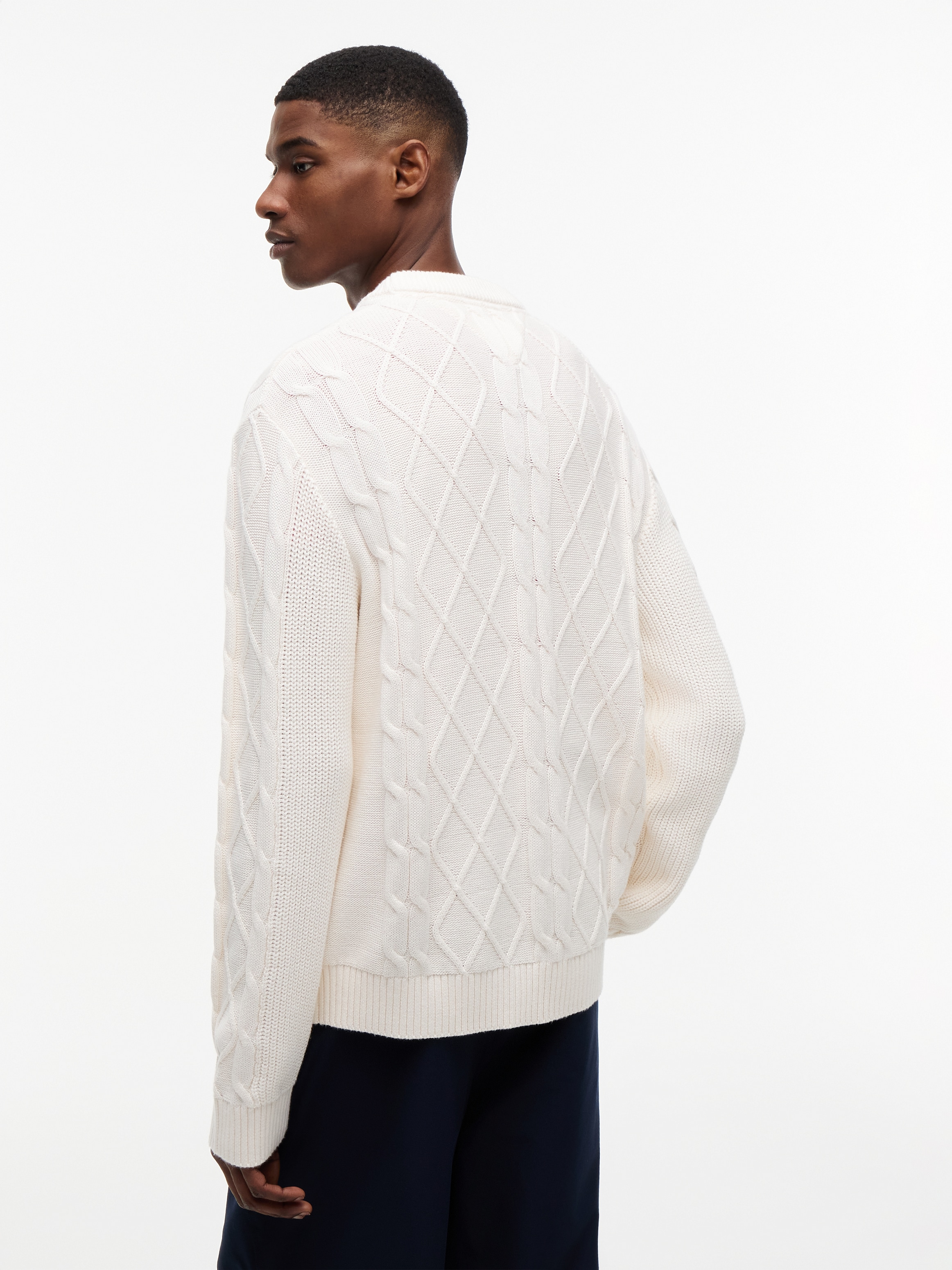 Tommy Jeans Pull à col rond »TJM REG CABLE KNIT SWEATER«