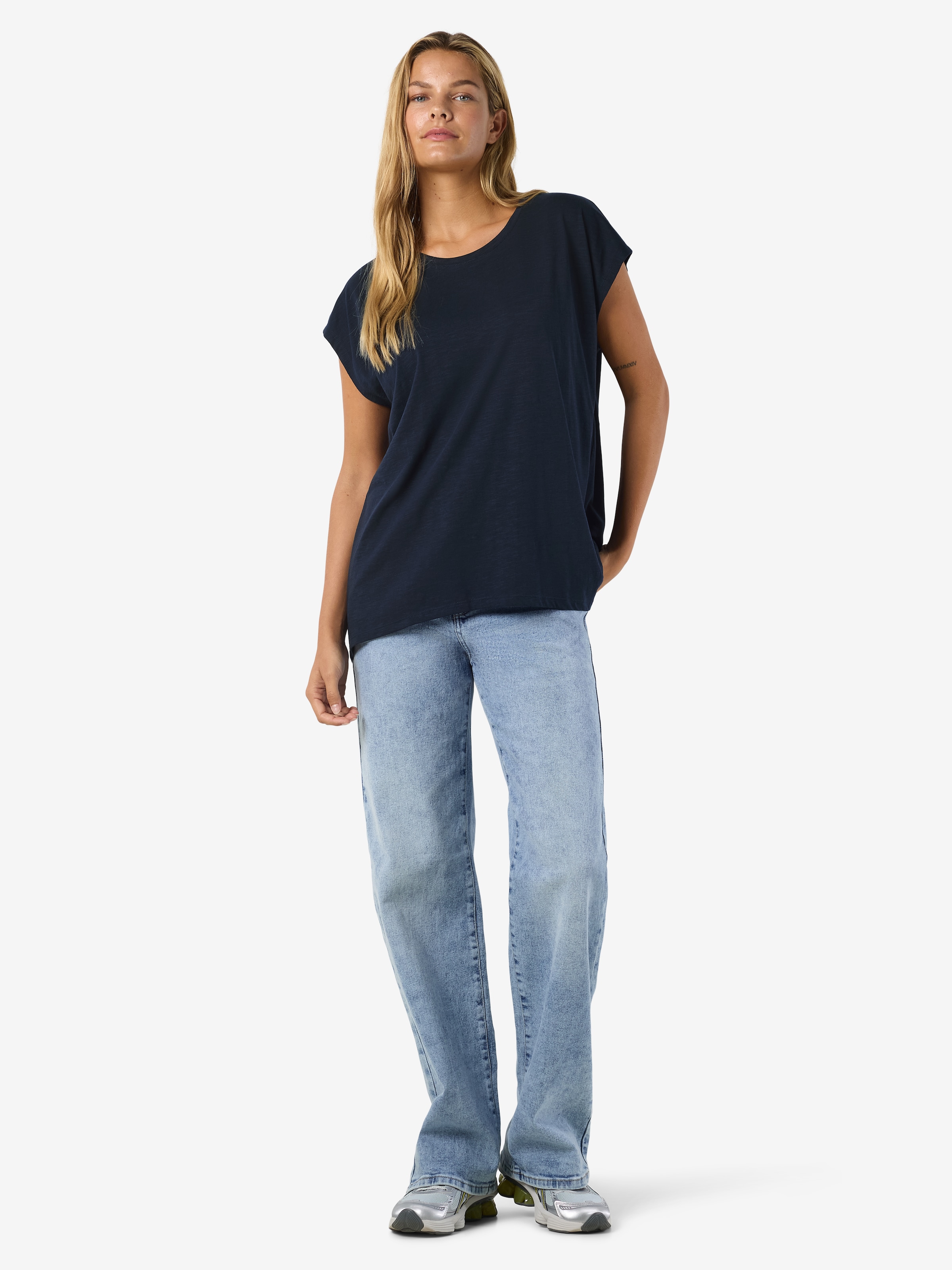 Noisy may T-shirt à manches courtes »NMMATHILDE S/S LOOSE LONG TOP NOOS« Baumwollmischung, relaxed fit