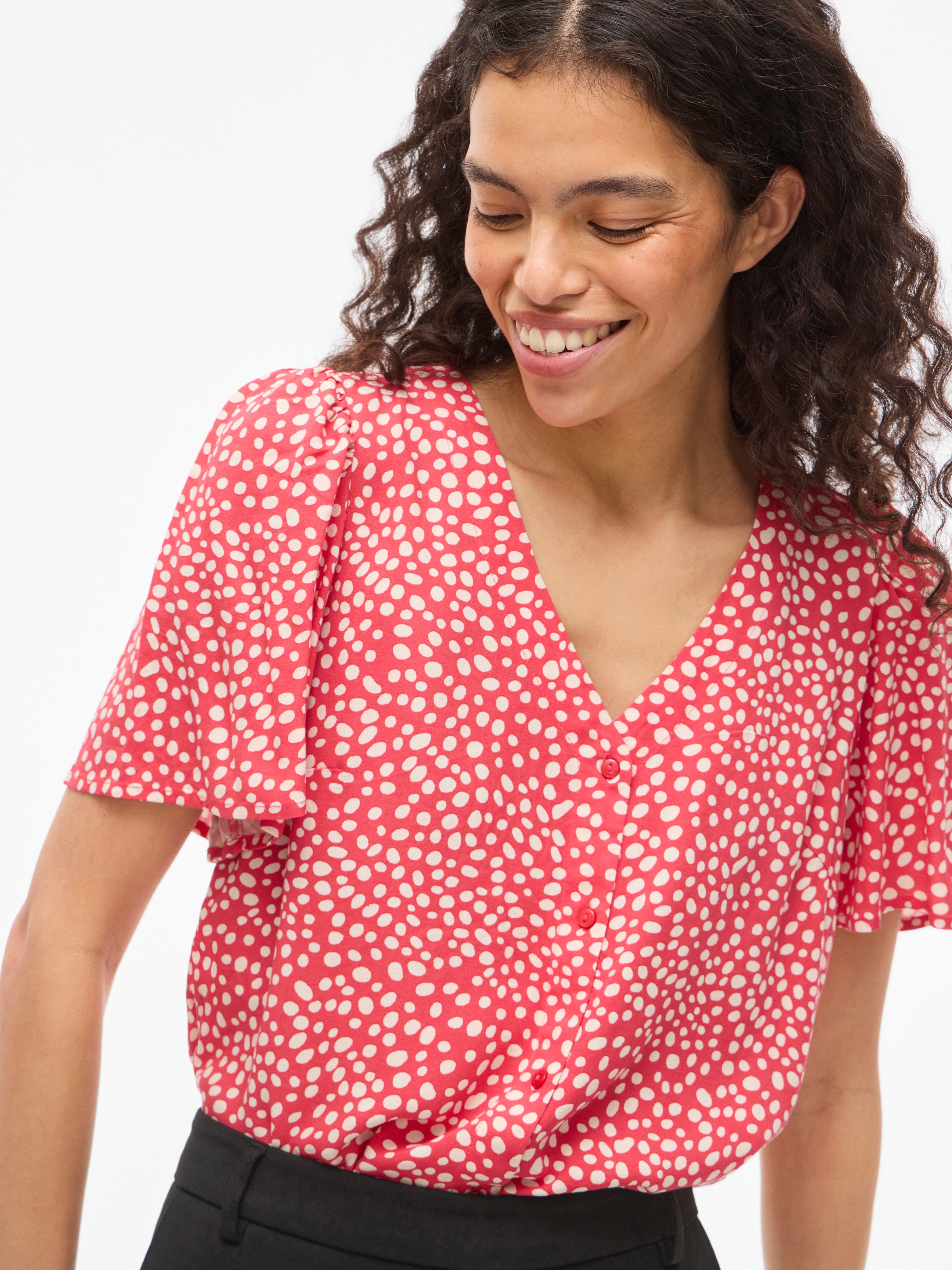 Vila Blouse chemise »VIGRACE V-NECK S/S SHIRT - NOOS«