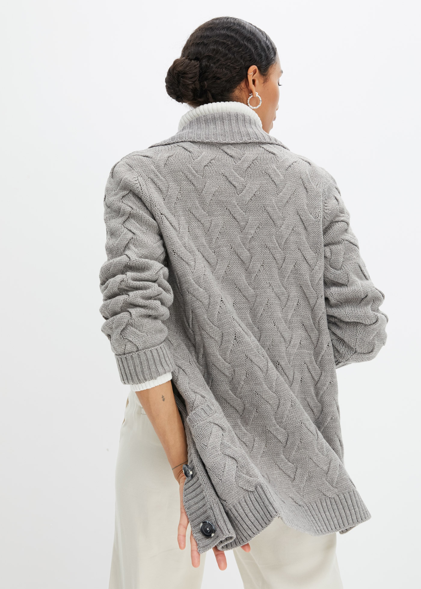 bonprix Cardigan long lockere Passform, mit Knopfleiste, mit aufgesetzten Taschen