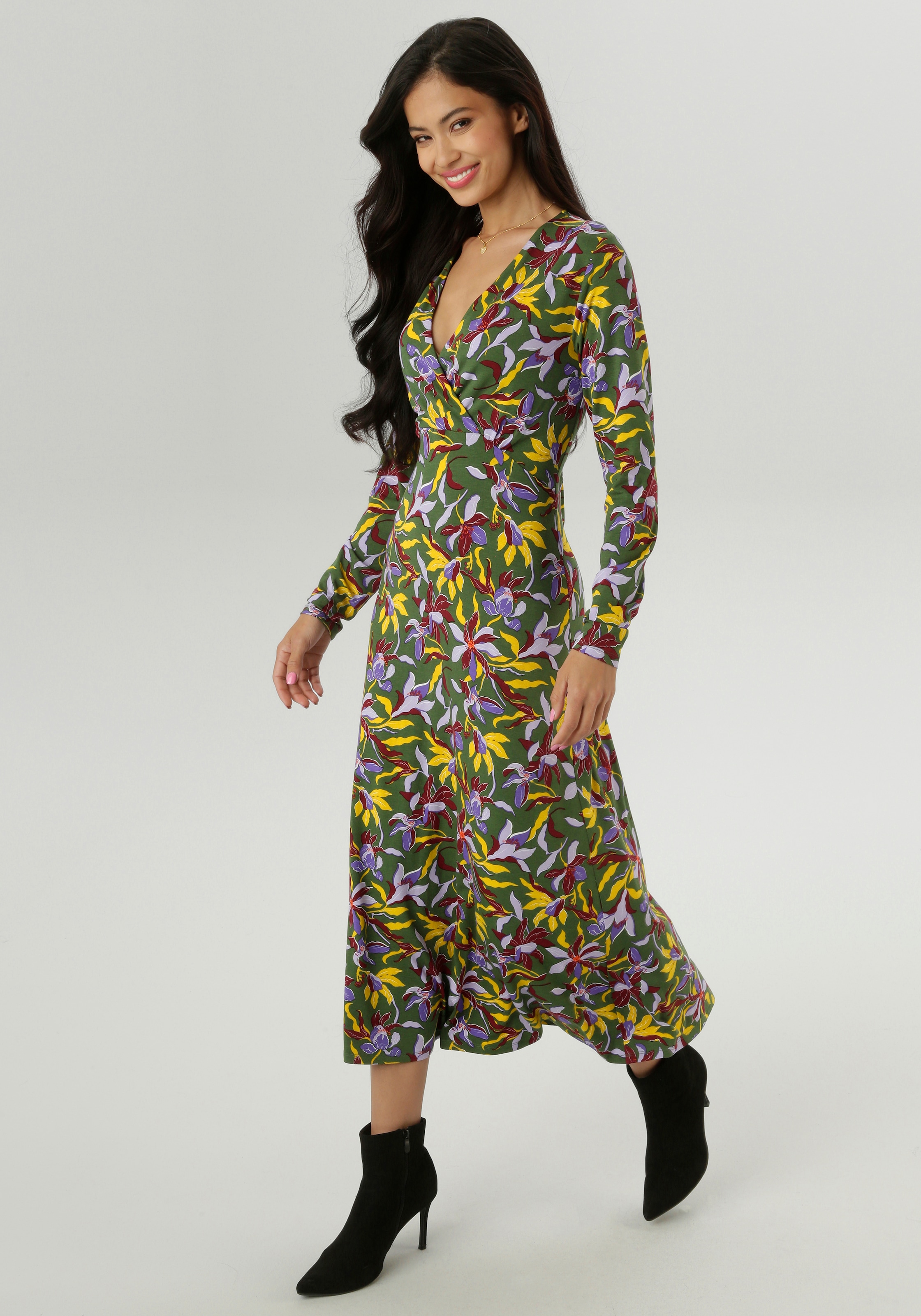 Aniston SELECTED Maxikleid mit V-Ausschnitt in Wickeloptik und Unterbrustnaht - NEUE KOLLEKTION