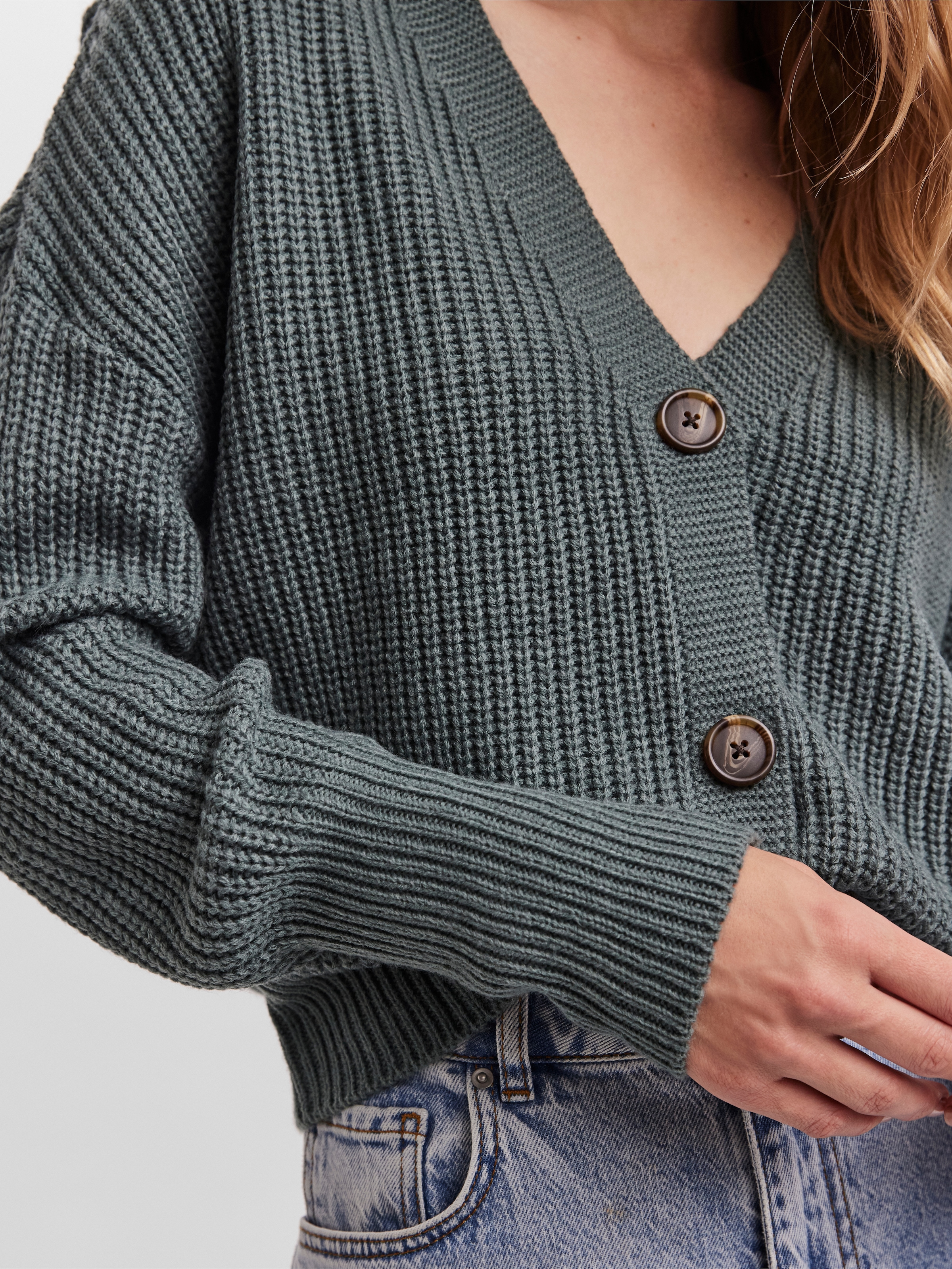 Vero Moda Veste en tricot »VMLEA LS V-NECK CUFF CARDIGAN NOOS« fibre synthétique, coupe régulière