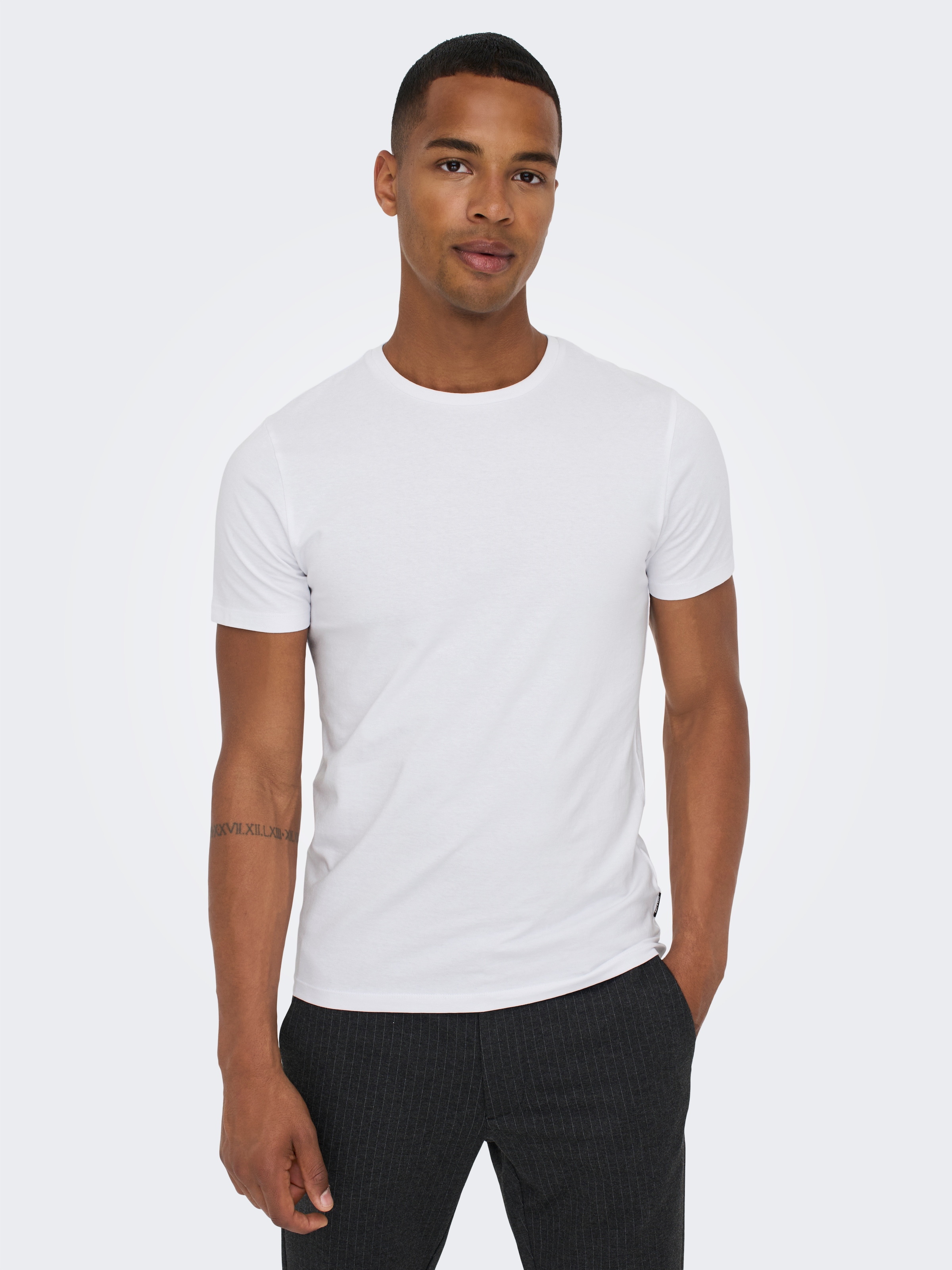 ONLY & SONS T-shirt »ONSBASIC SLIM O-NECK 2-PACK NOOS« Packung, 2 cuis