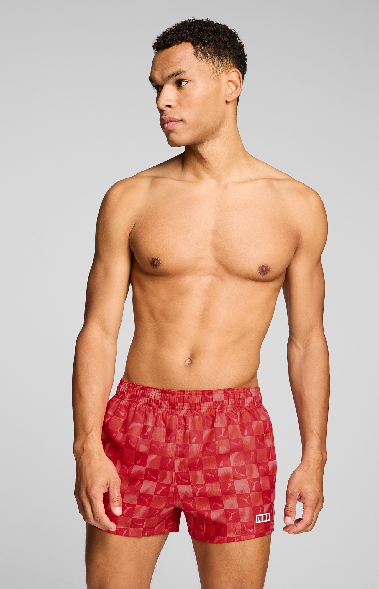 PUMA Badeshorts »PUMA SWIM MEN PRINTED CAT SHORT SHORTS« mit Gummizug und seitlichen Taschen