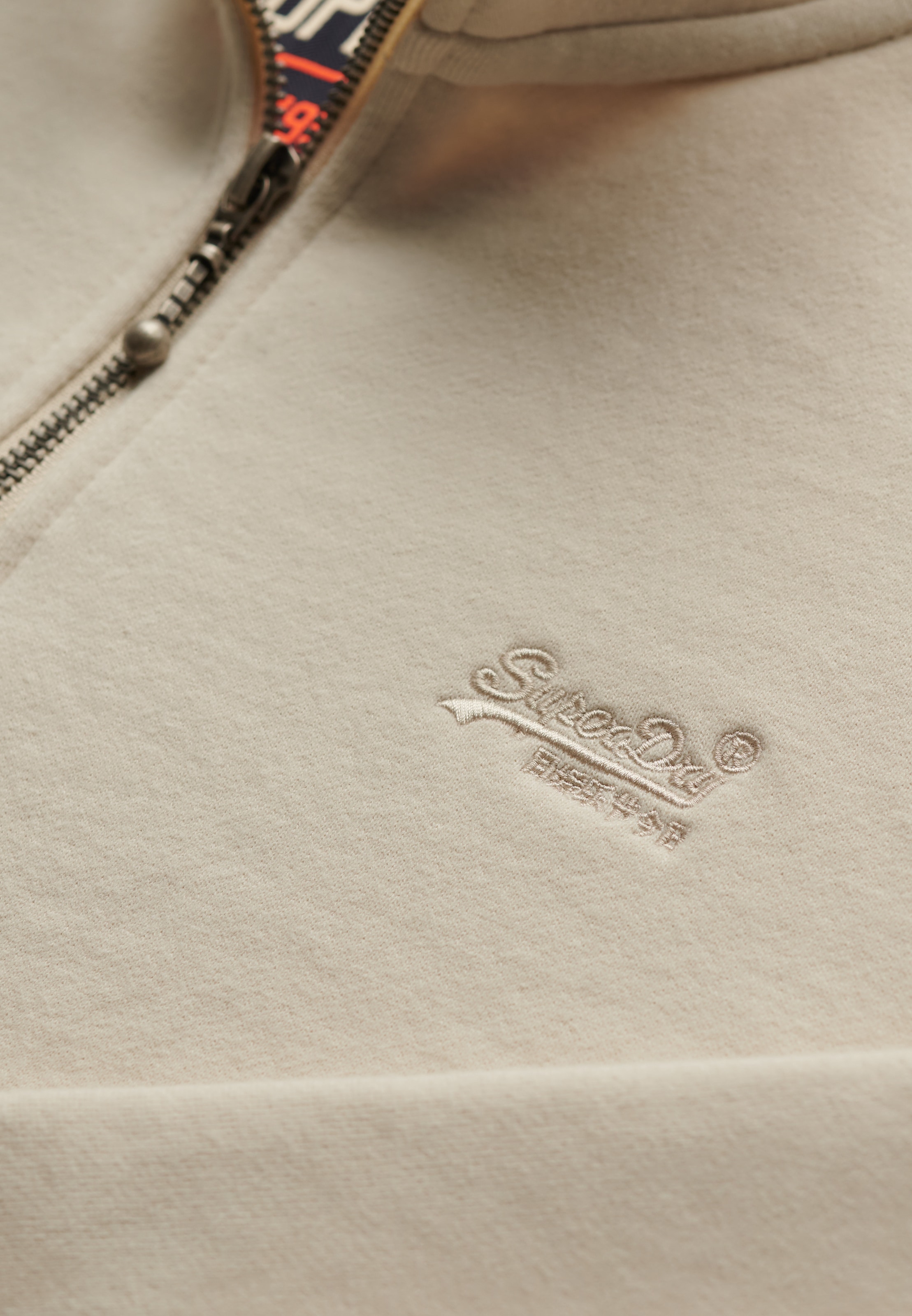 Superdry Sweatshirt »ESSENTIAL LOGO HENLEY«
