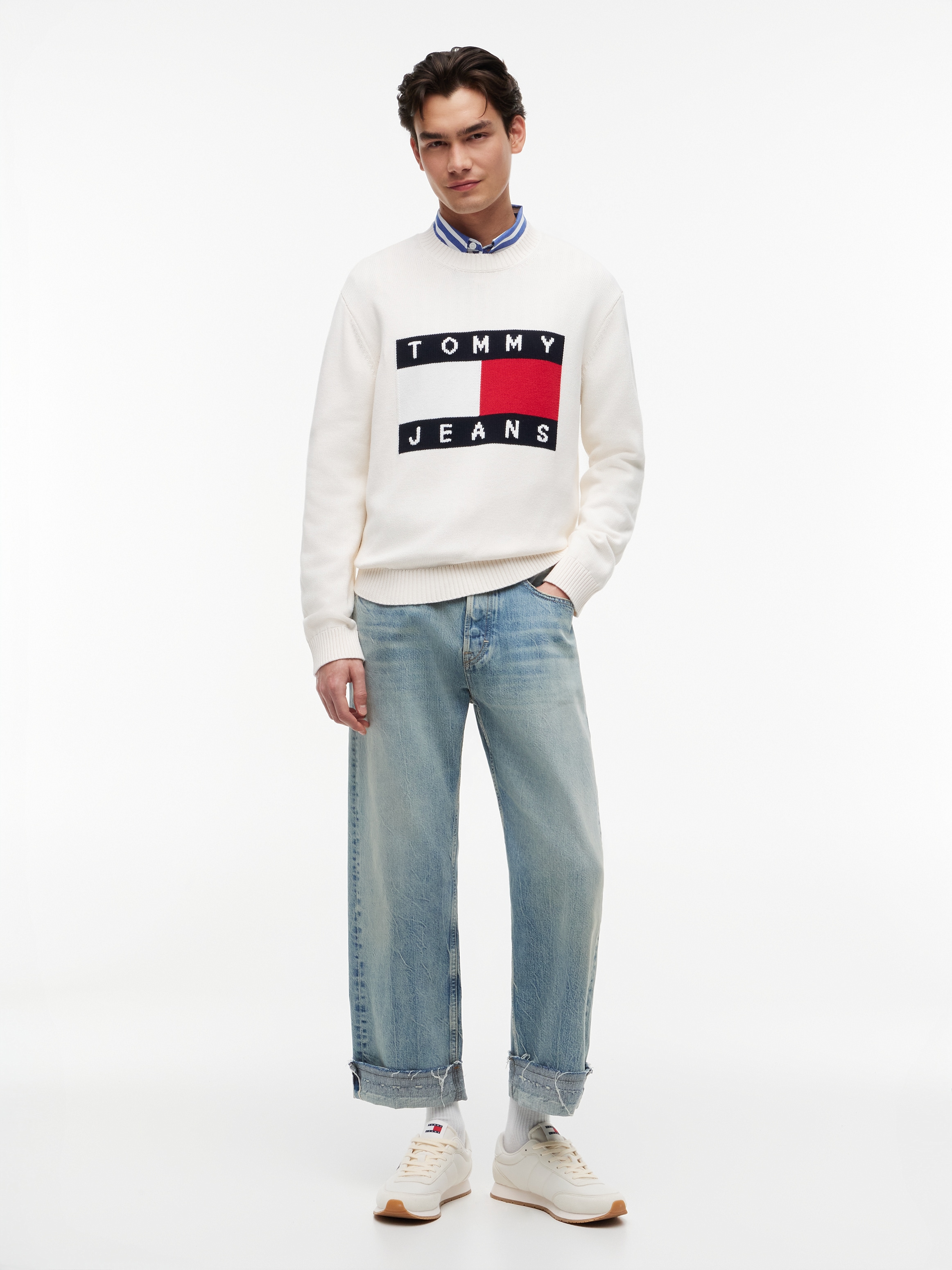 Tommy Jeans Pull en tricot »REGULAR FLAG SWEATER« Regular fit mit Rundhalsausschnitt