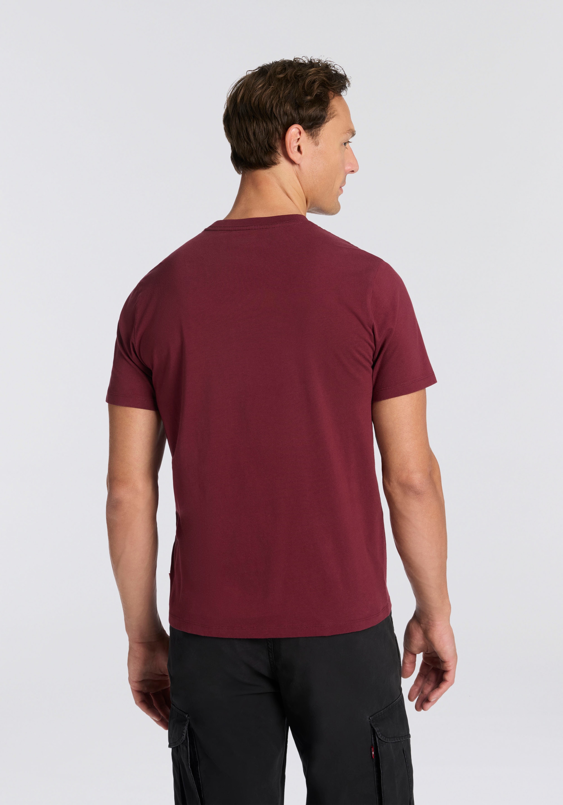 Levi's® T-shirt mit Schriftzug