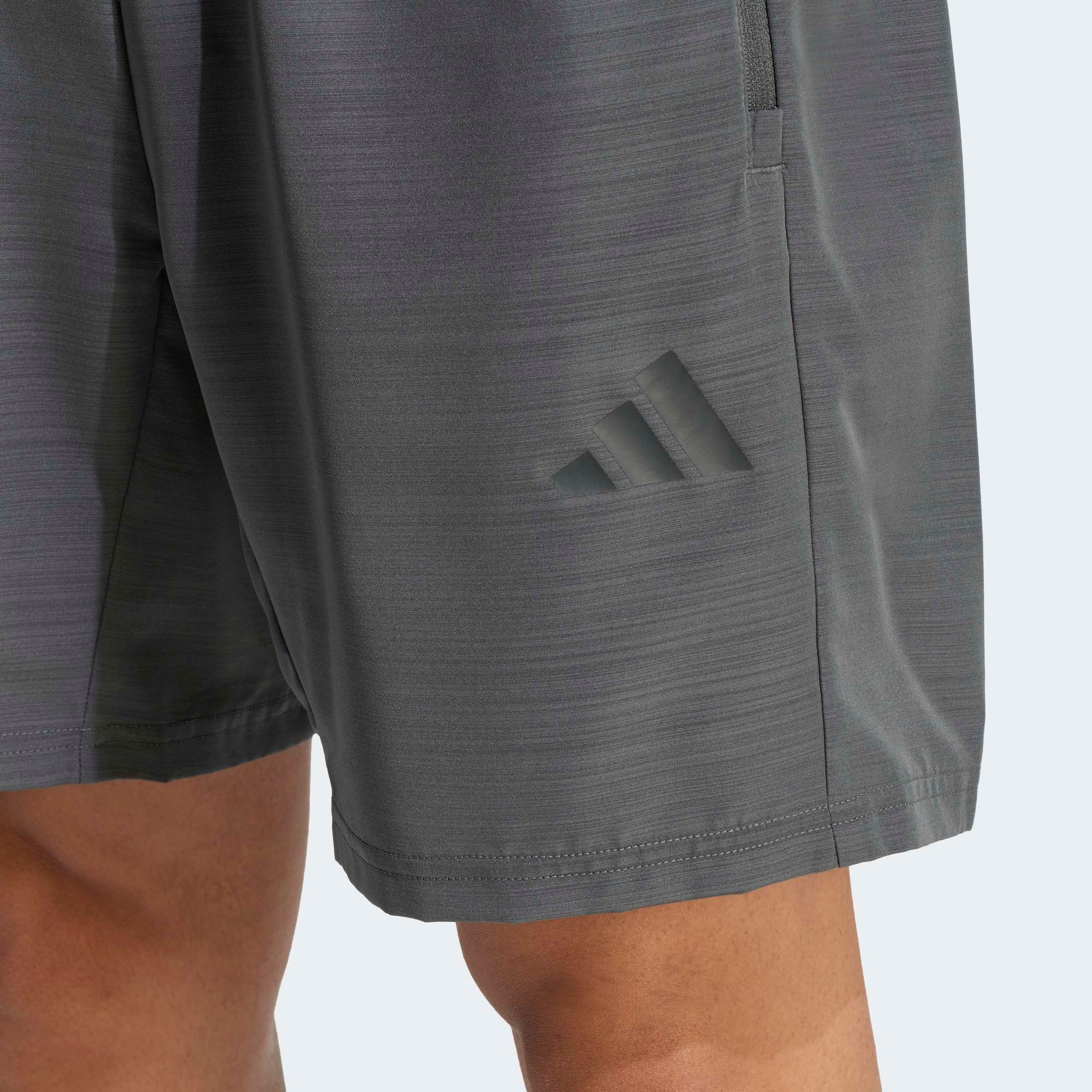 adidas Performance Short »WORKOUT ESSENTIALS BASE, GEWEBT«