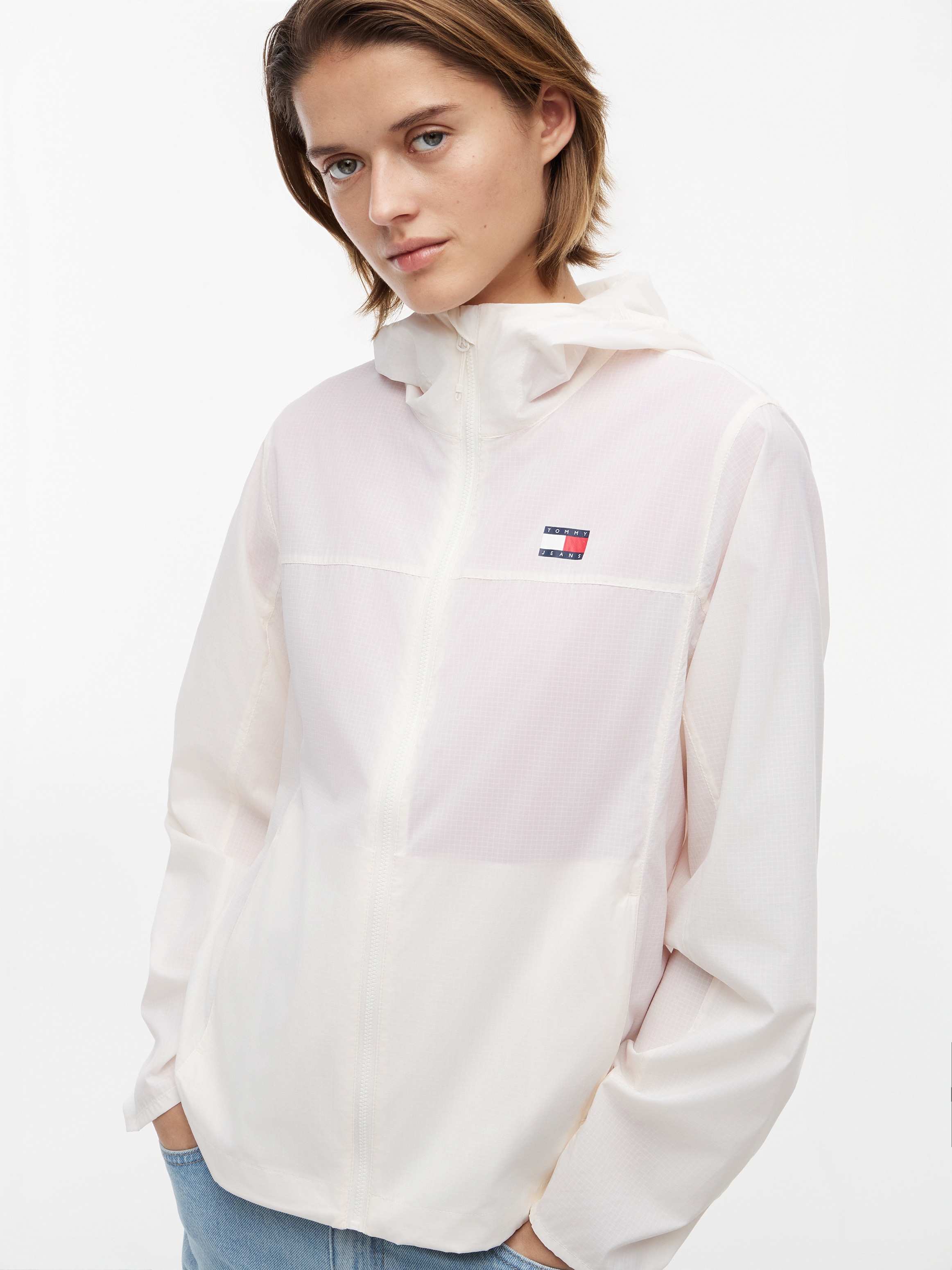 Tommy Jeans Blouson »TJW OUTDOOR SHELL JACKET« mit Kapuze Kunstfaser