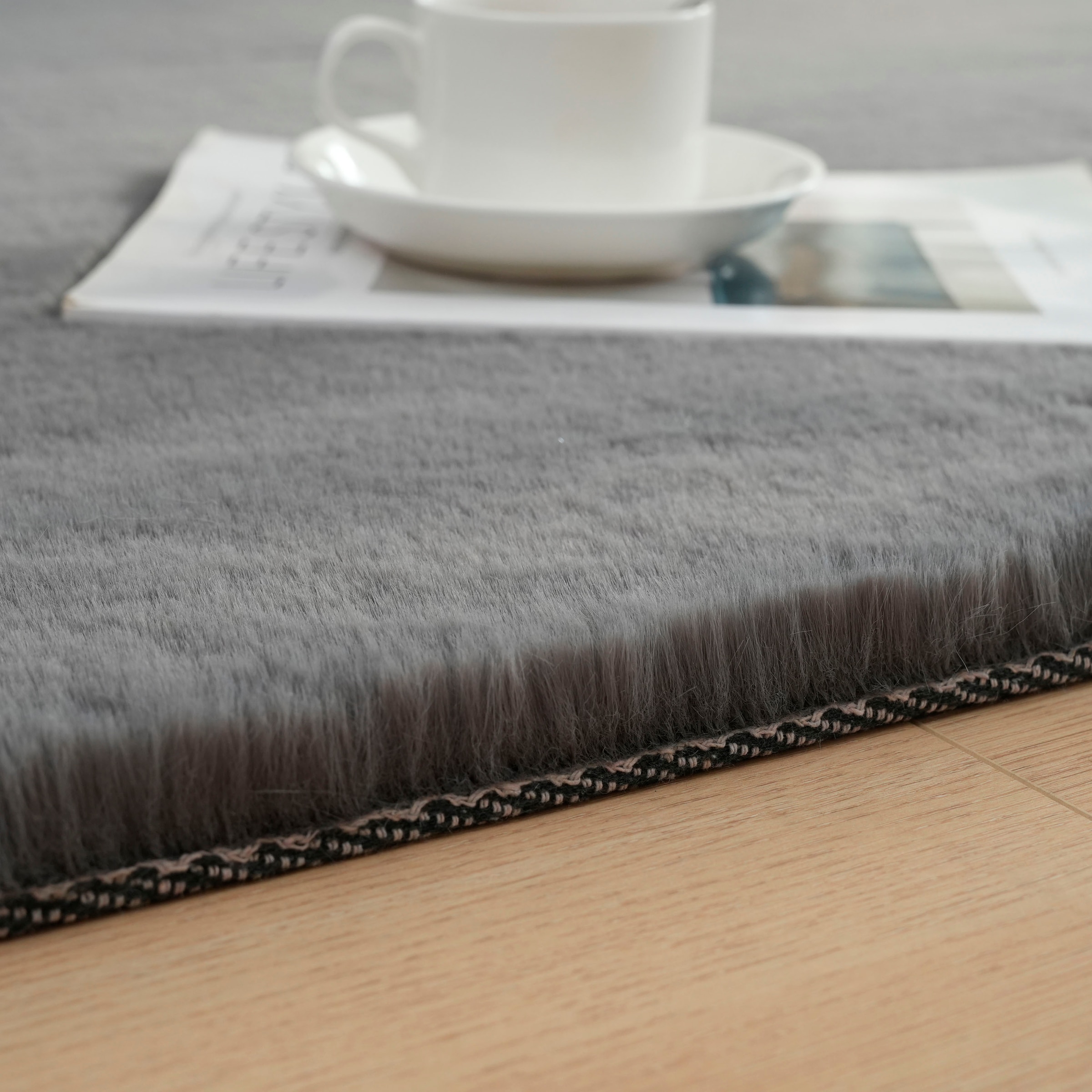 Bruno Banani Tapis en fourrure »Rabbit 2, Kunstfell Teppich, Modern« Rectangulaire 25 mm Höhe Kaninchenfell-Haptik, sehr weich, Wohnzimmer, Schlafzimmer, Esszimmer