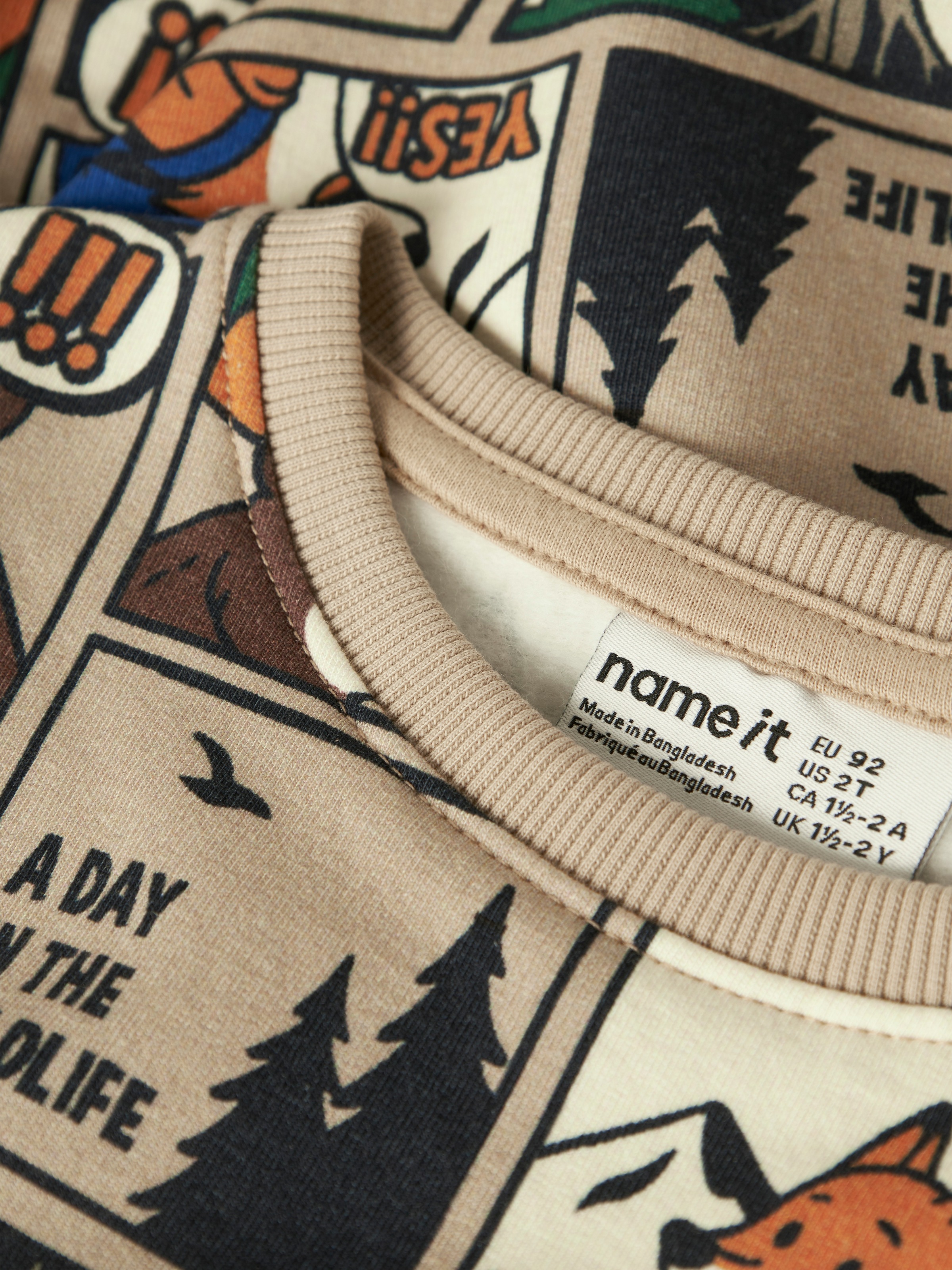 Name It Sweatshirt »NMMOSWALDY LS NREG SWEAT BRU BOX«, Baumwollmischung, regular fit, Comic Print
