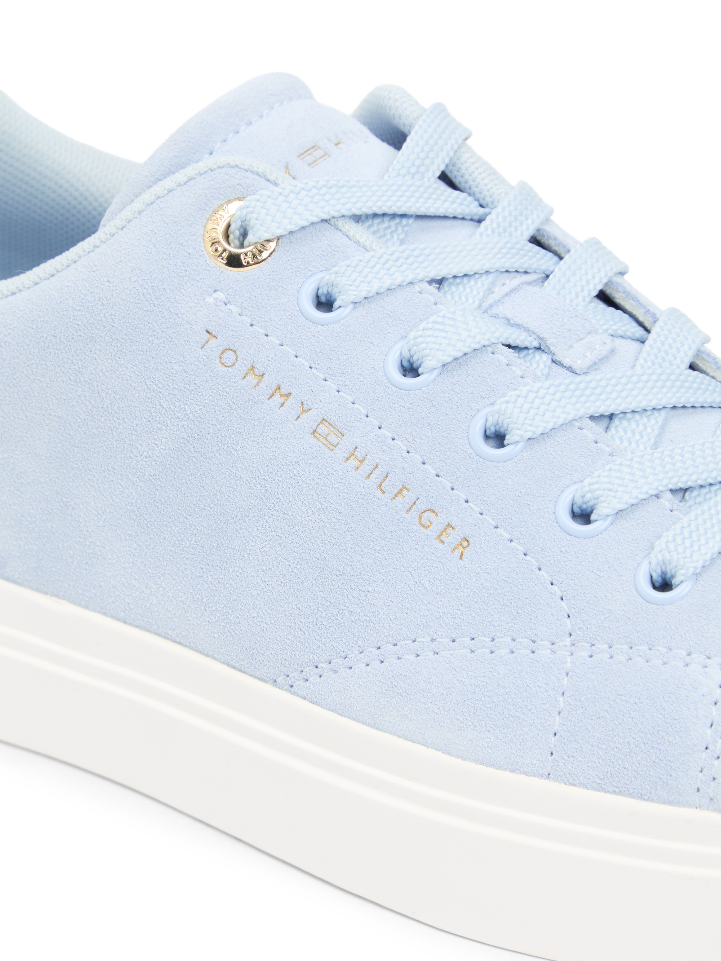 Tommy Hilfiger Plateausneaker »TH FEMININE CUPSOLE SUEDE«  Freizeitschuh, Halbschuh, Schnürer mit Logoschriftzügen