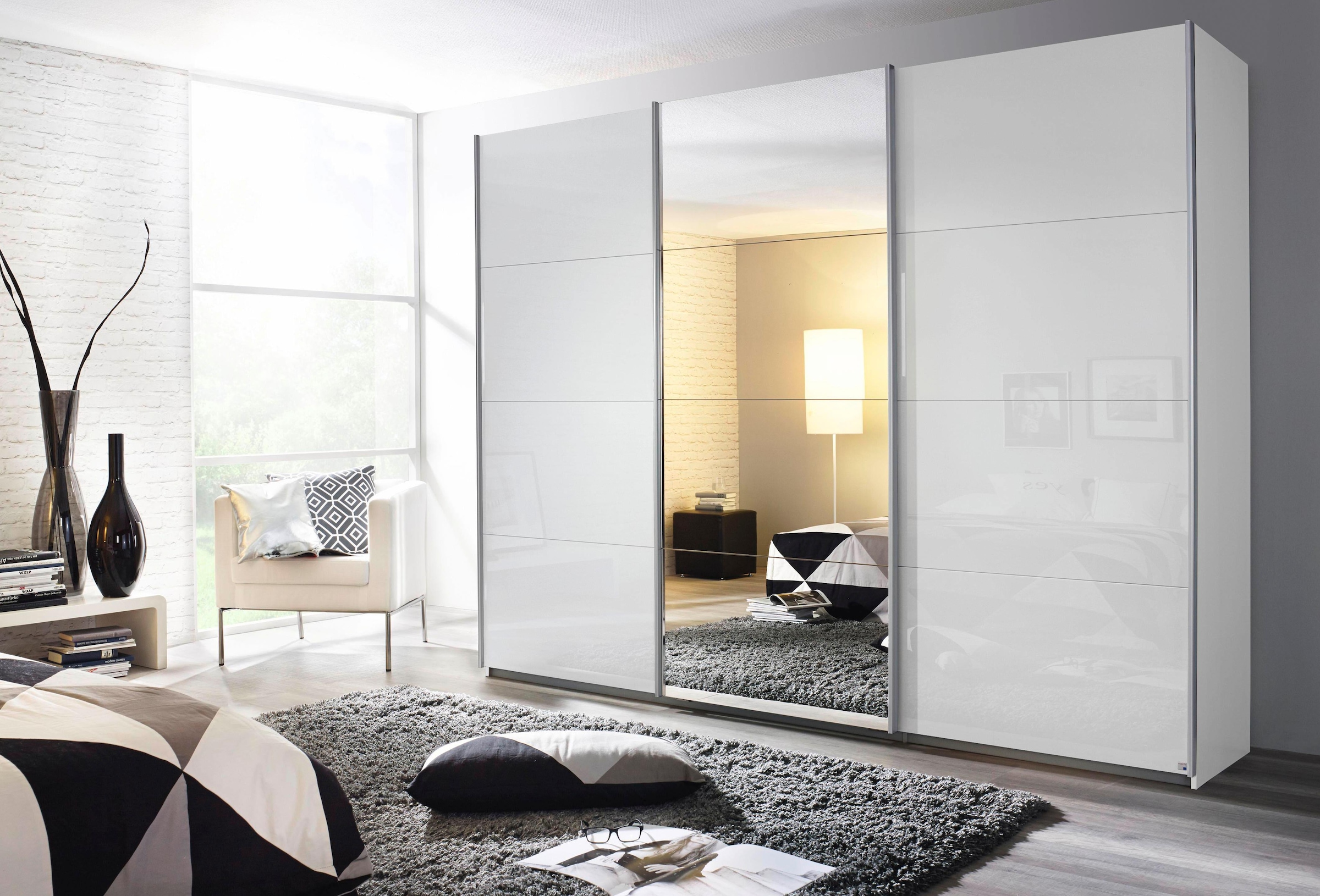 rauch Schwebetürenschrank »Kleiderschrank Schrank Garderobe Wäscheschrank Ankleide KULMBACH« Breiten 271/360 cm Höhen 210/230 cm,  inkl. Schubkasteneinsatz und extra Einlegeböden MADE IN GERMANY