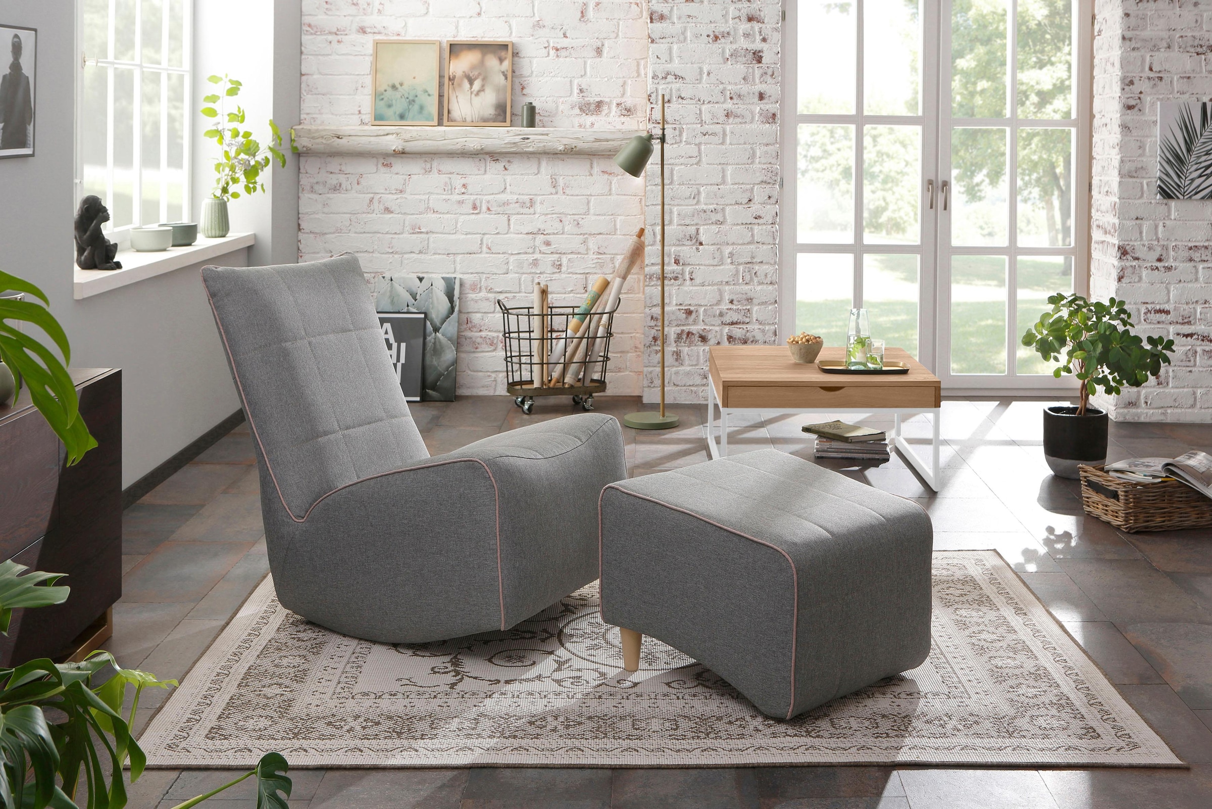 Home affaire Table basse »Betula« B/T/H: 80/80/40 cm,  zertifiziertes Massivholz (Eiche), in 3 verschiedenen Farbvarianten