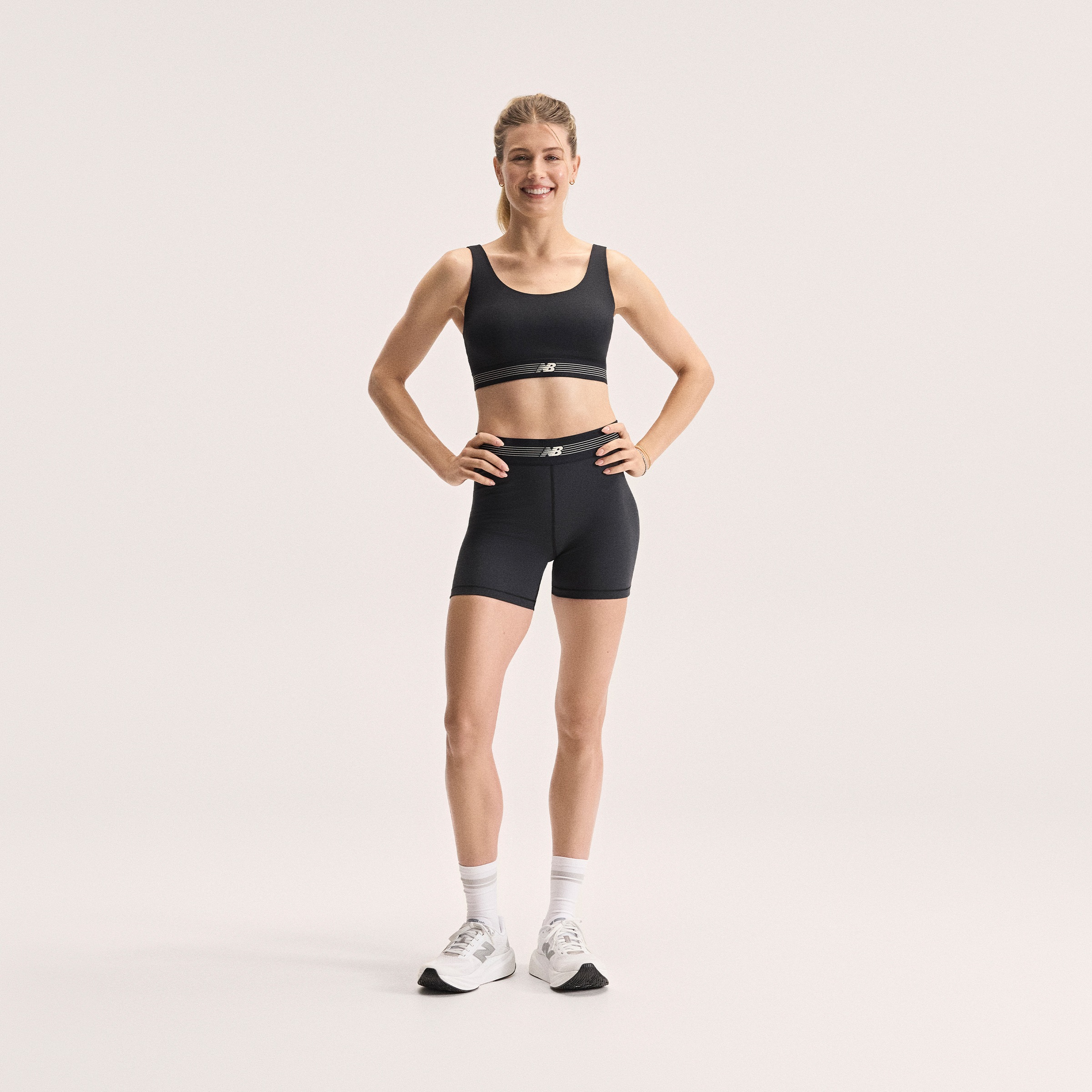 New Balance Short d'entraînement  elastischer Materialmix, schnelltrocknend, bequeme Passform