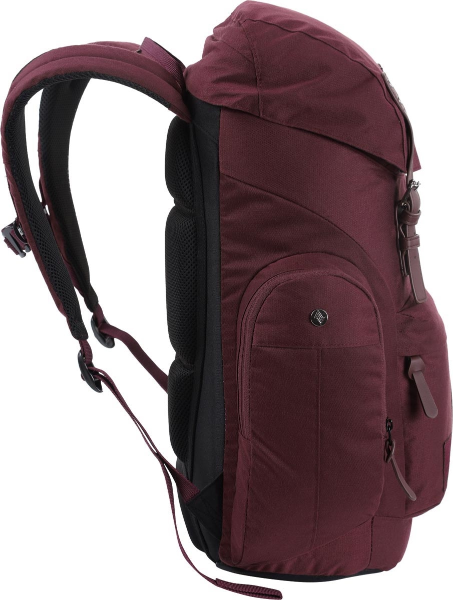 NITRO Freizeitrucksack »Daypacker« mit Laptopfach, Schulrucksack, Wanderrucksack oder Streetpack
