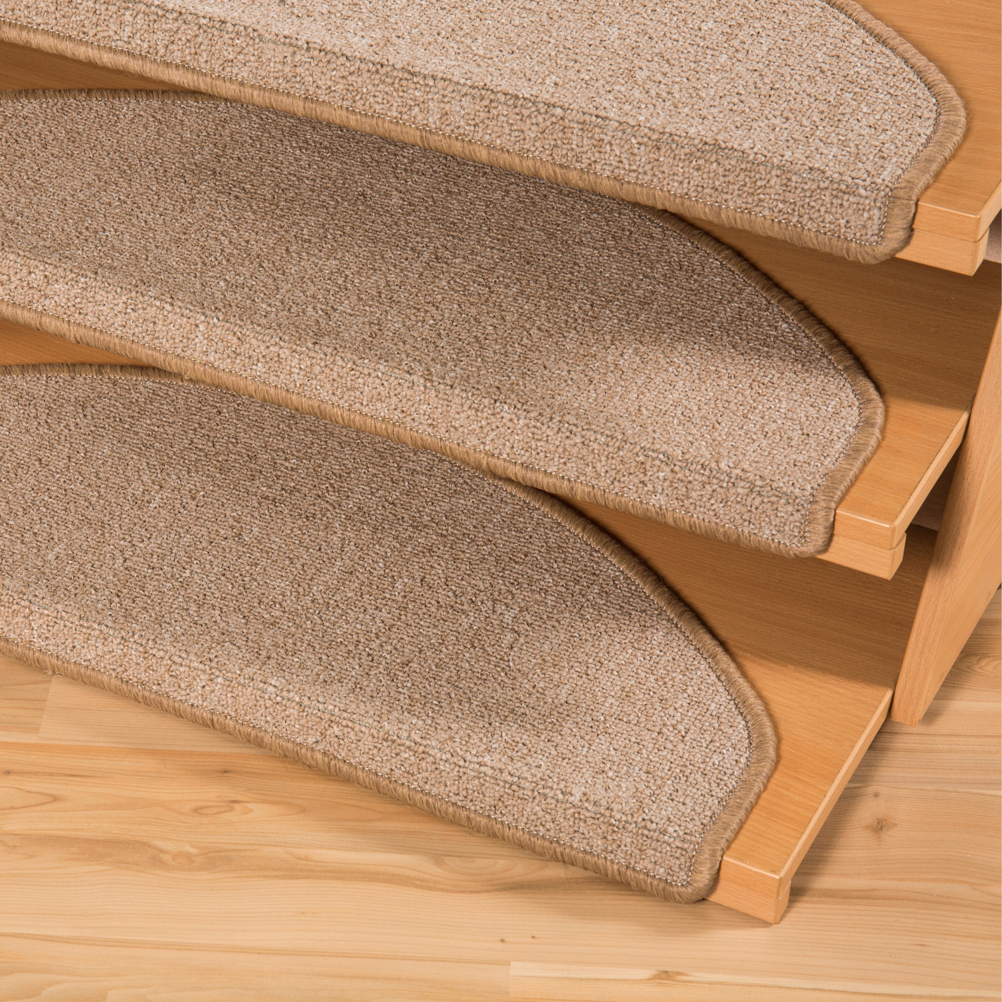 Andiamo Tapis de marche »Bob, Made in Poland« Semicirculaire 4,5 mm Höhe melierte Schlinge, selbstklebend, Set mit 2 Stück oder 15 Stück