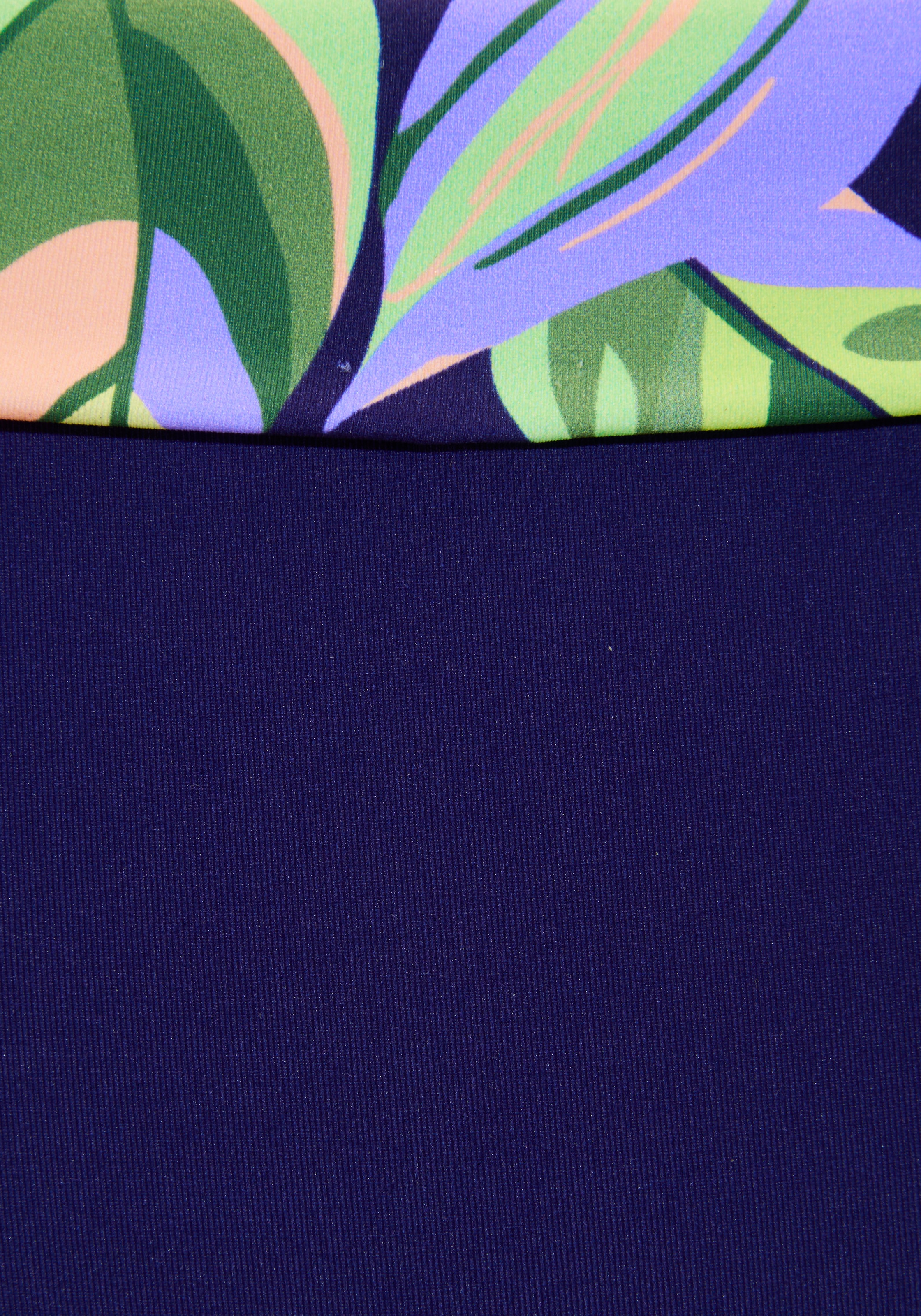 s.Oliver Pantalon de bikini »Avin« mit modernem Allover-Print