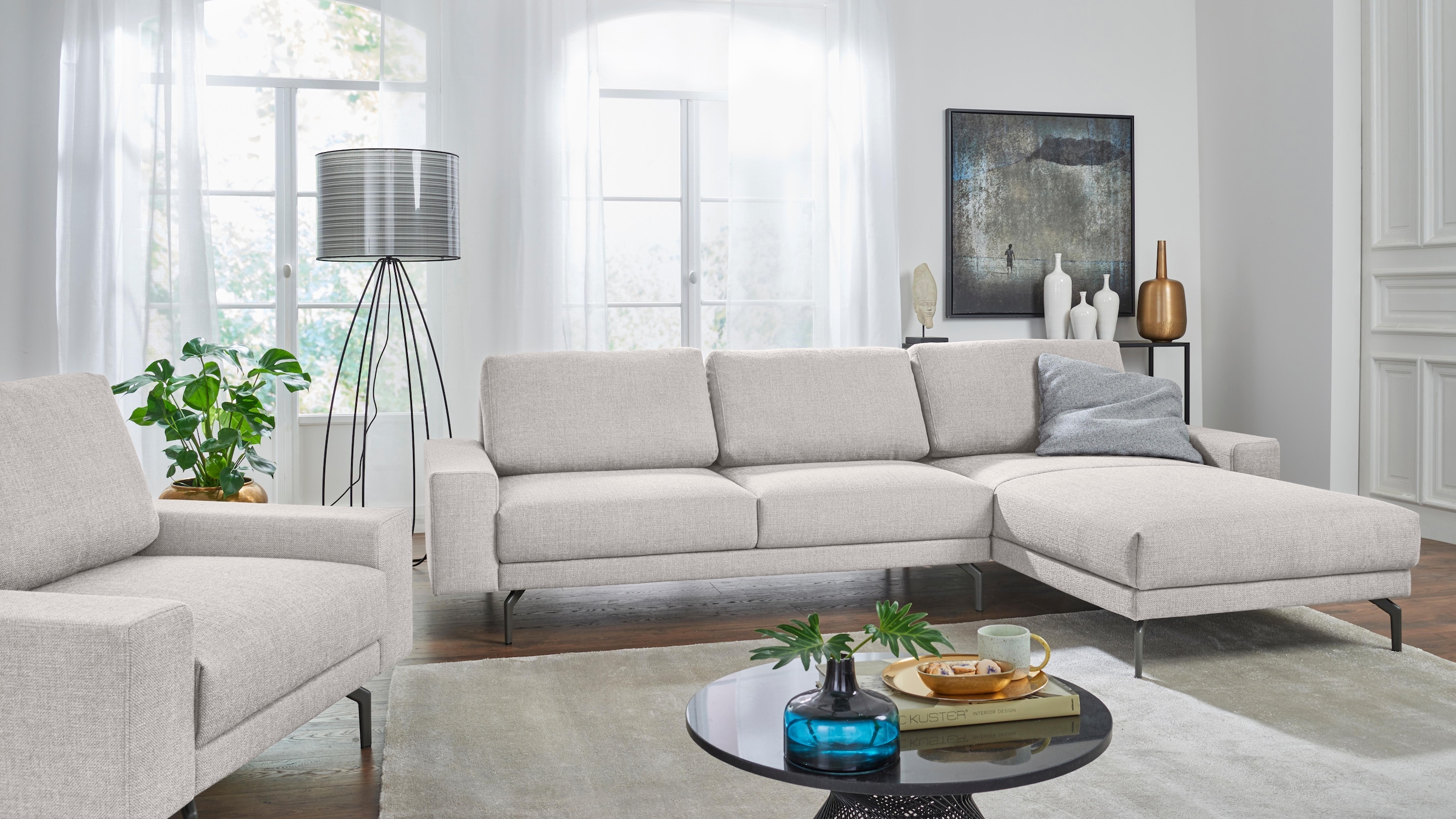 Creation BY ROLF BENZ Canapé d'angle »CR.450, Designecksofa, Polsterecke, Breite 294cm, L-Form« accoudoir large et bas, pieds en aluminium coulé couleur ombre, largeur 294 cm