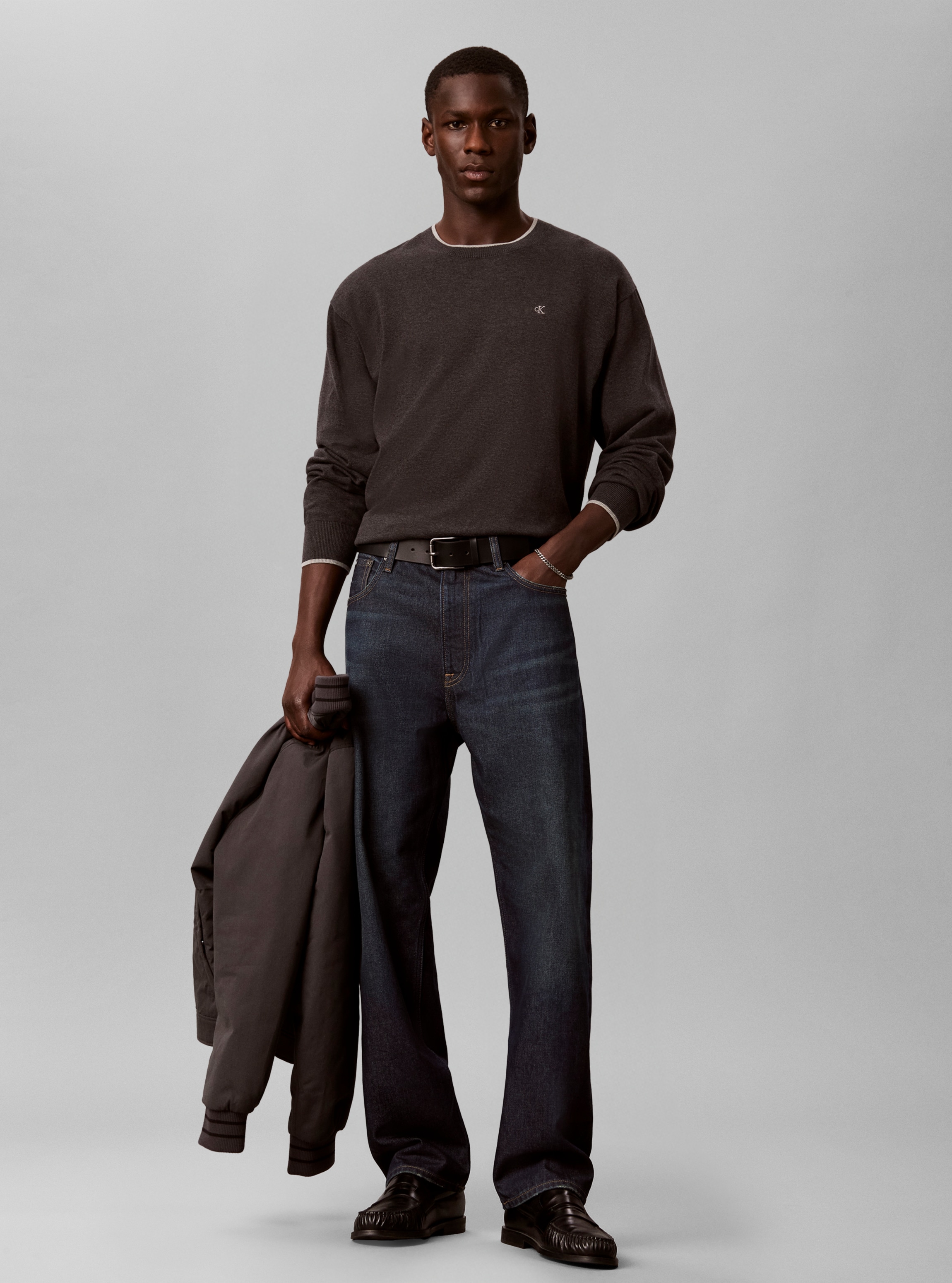 Calvin Klein Tapered-fit-Jeans »90S TAPER RIPTIDE JEAN« Regular fit mit praktischen Taschen