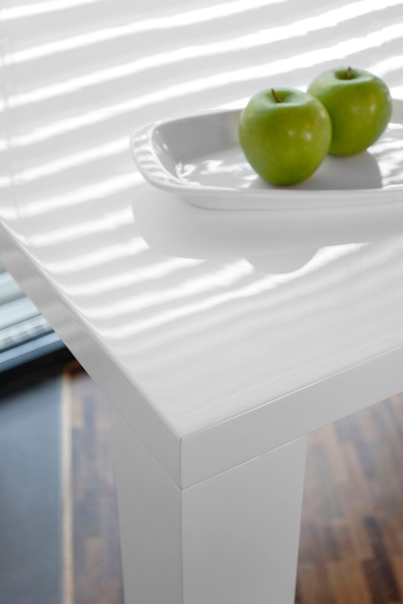 SalesFever Ensemble de salle à manger »Luton - Stilvoller Esstisch inkl. Stühle« Set, 5 cuis tlg.