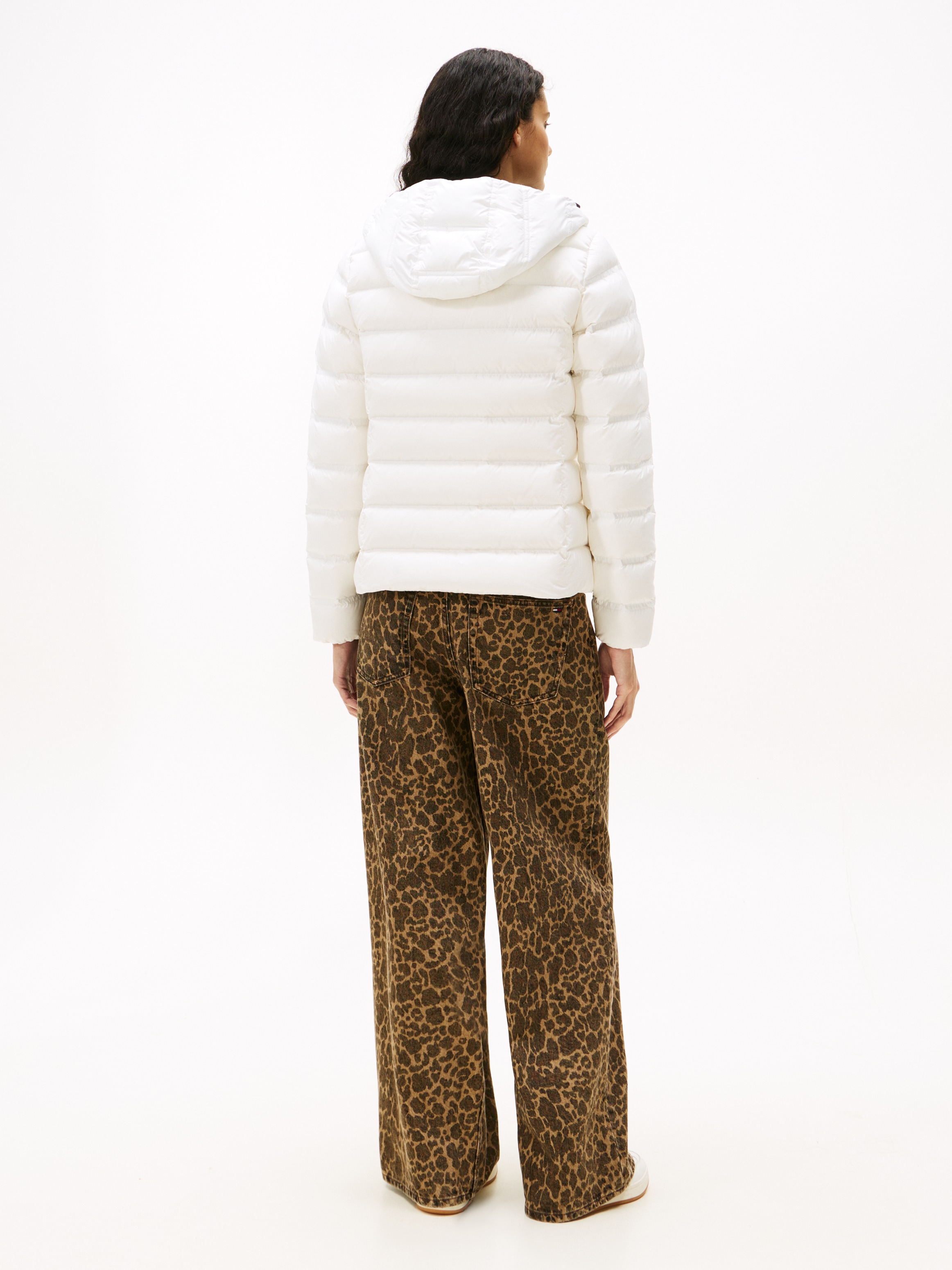 Tommy Jeans Veste matelassée »TJW SLIM HOOD PRNT DOWN JCKT EXT« mit Kapuze