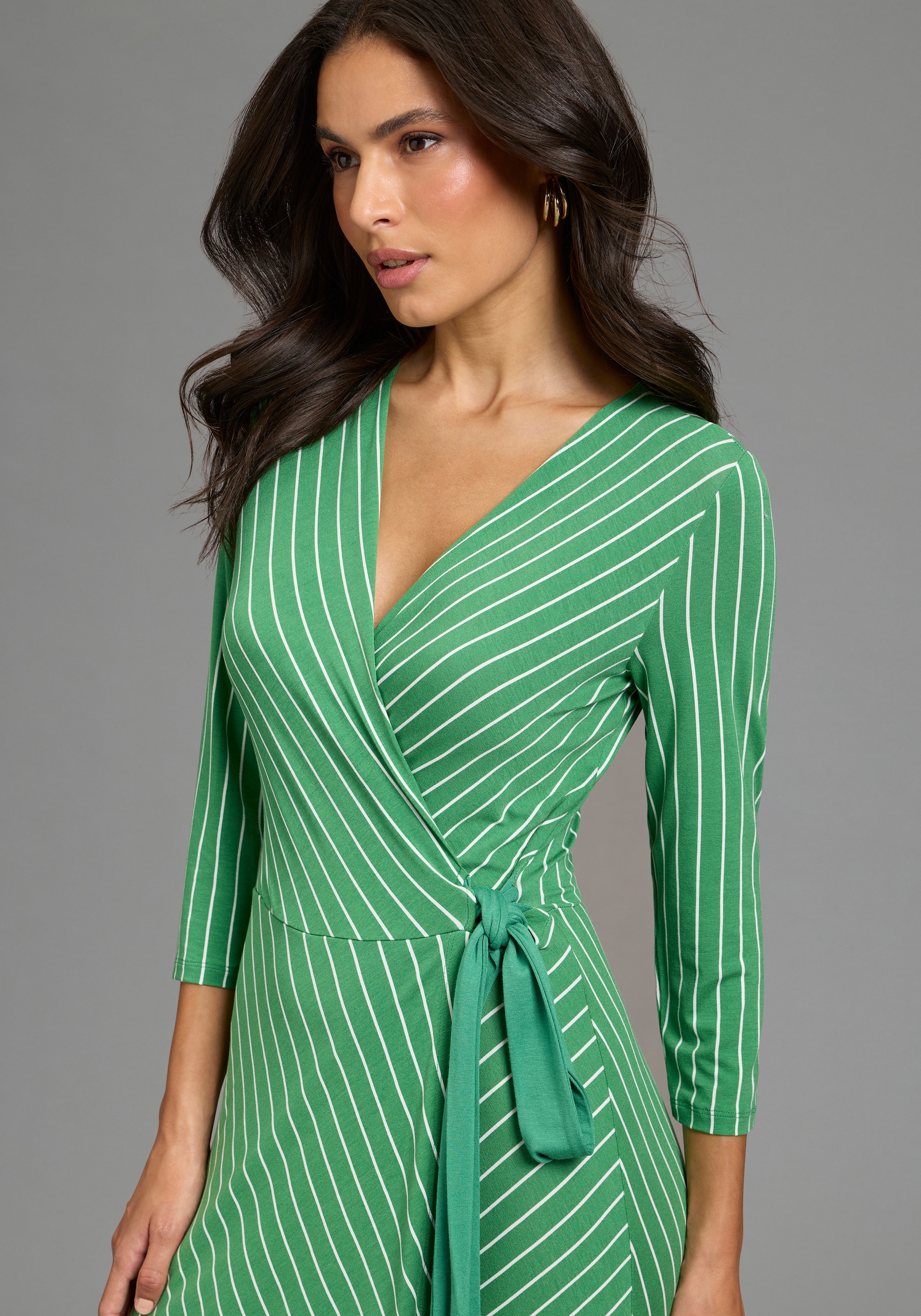 Laura Scott Midikleid im modischen Streifen-Design