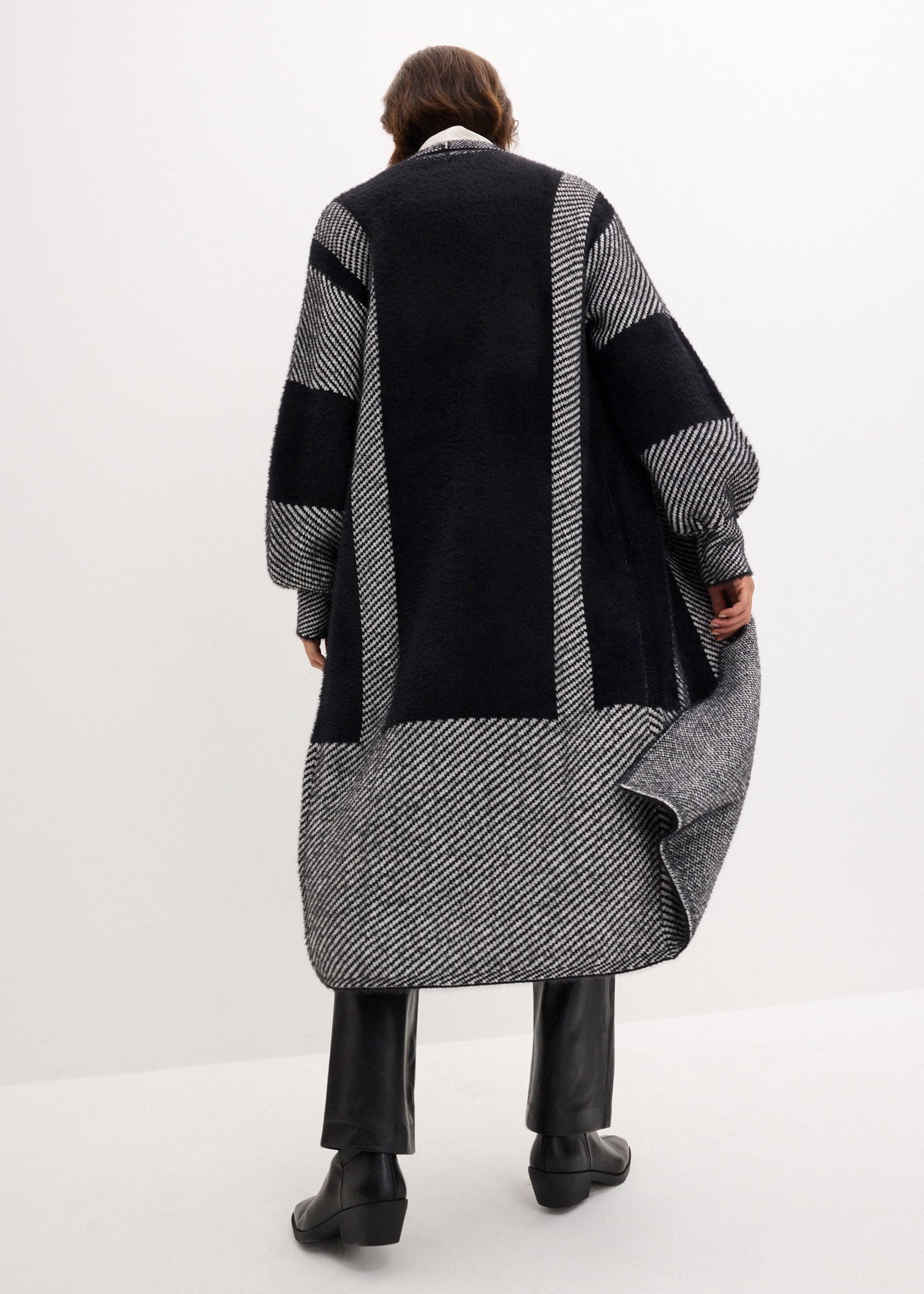 bonprix Strickmantel »Strickmantel« ohne Verschluss, Oversize Passform
